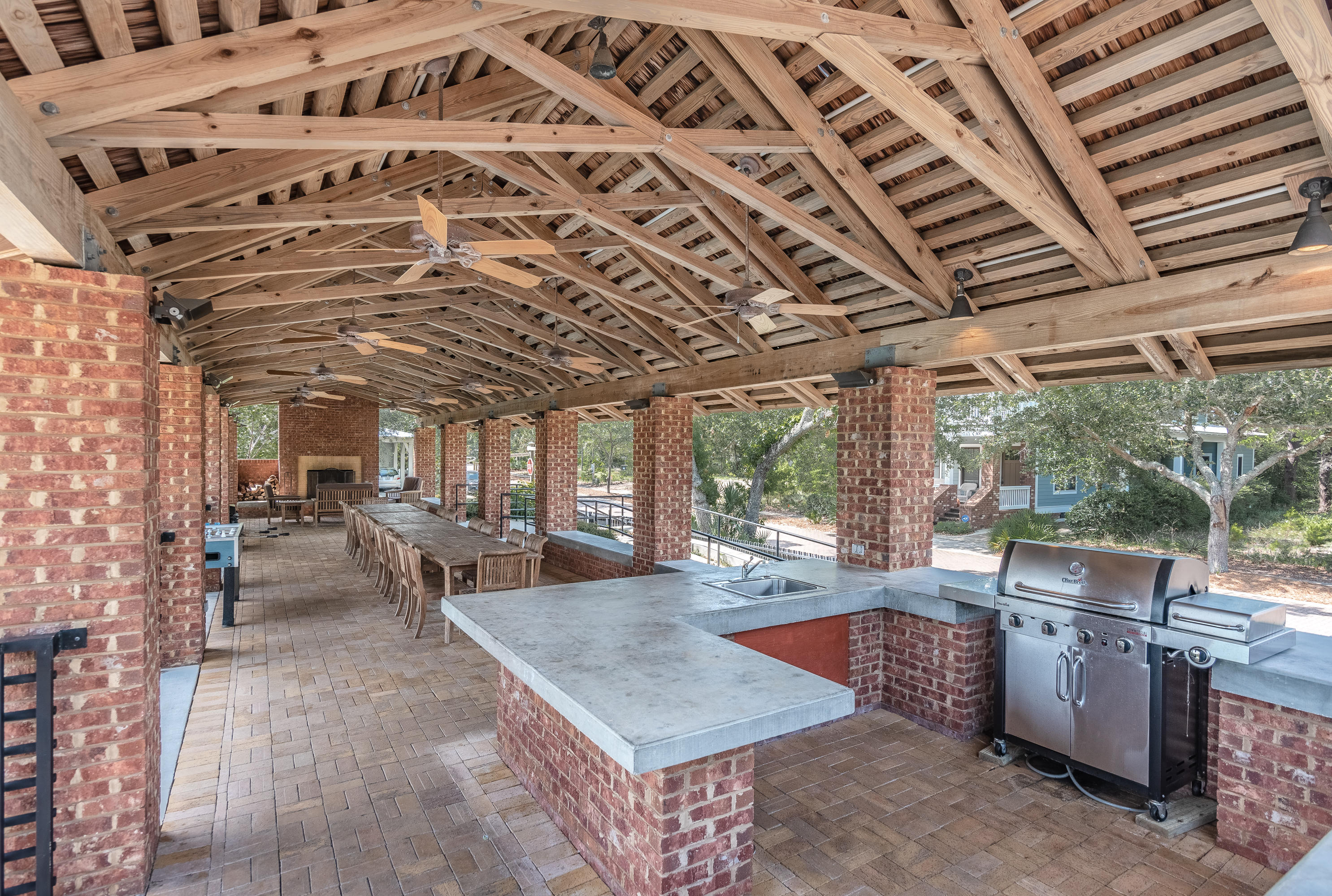 FOREST LAKES - Residential