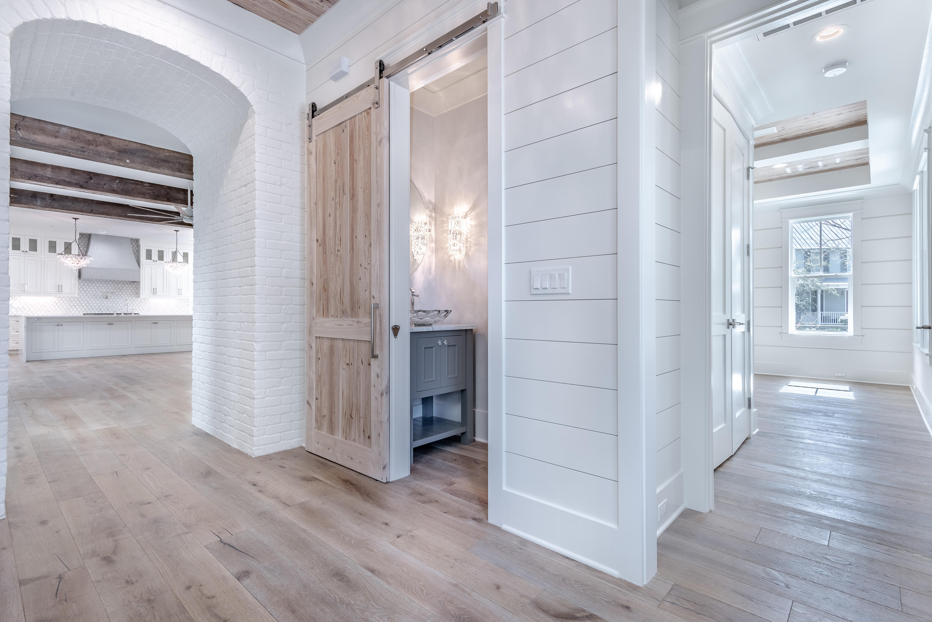 FOREST LAKES - Residential