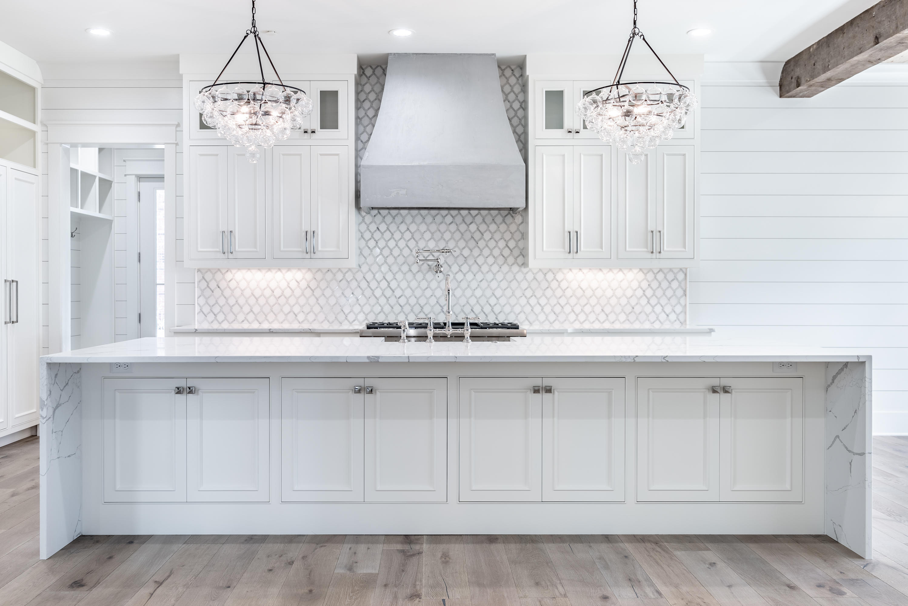 FOREST LAKES - Residential