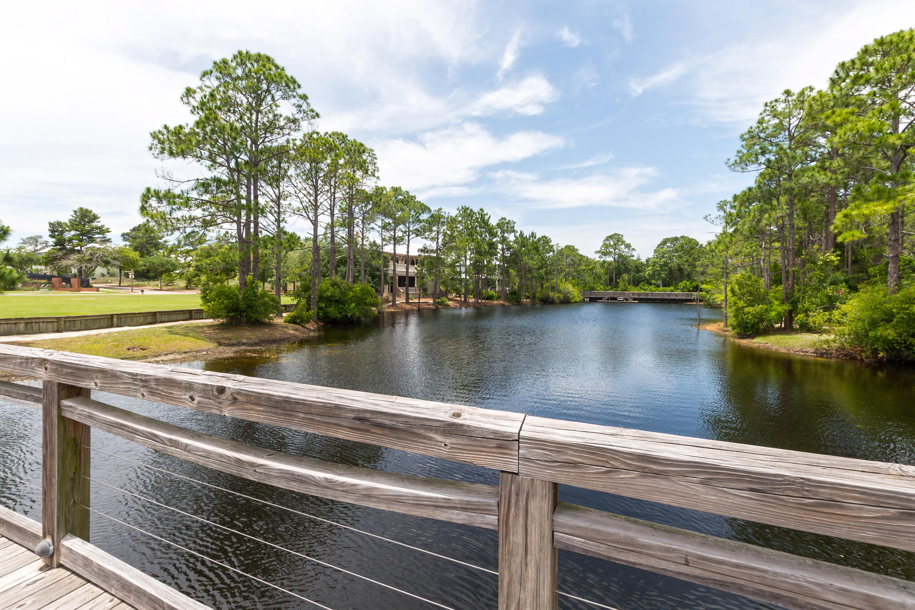 FOREST LAKES - Residential