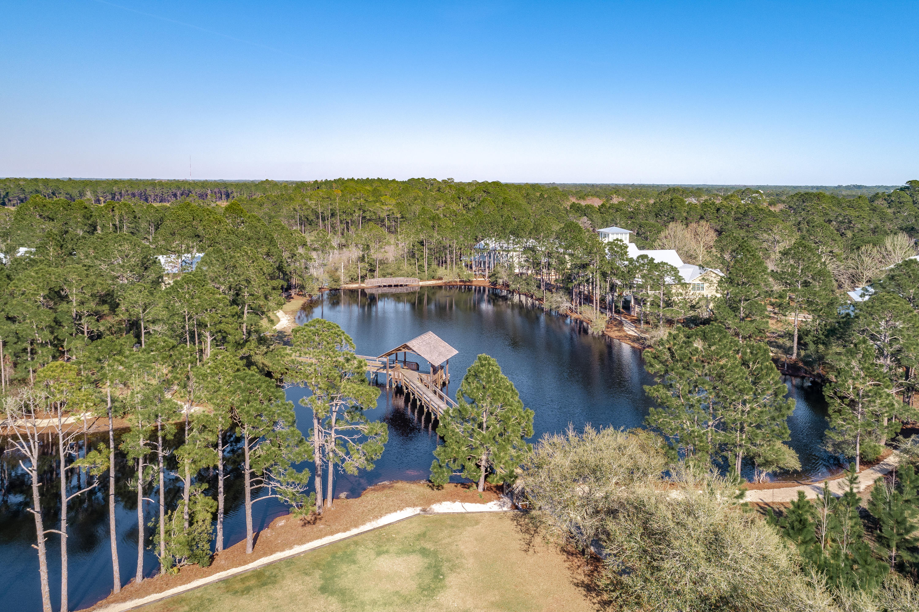 FOREST LAKES - Residential