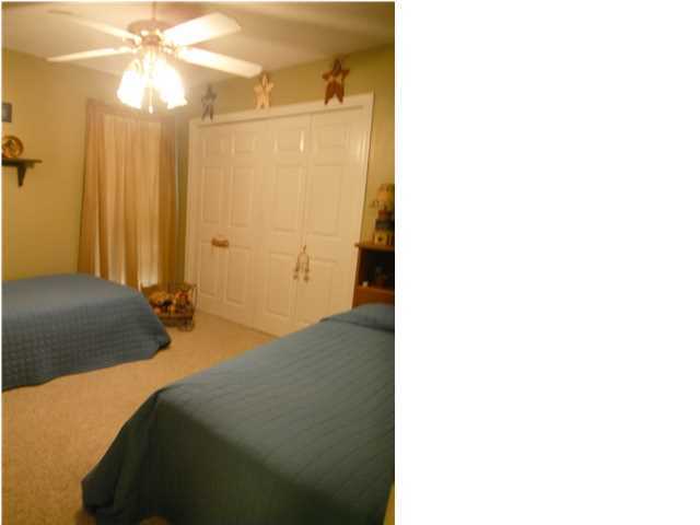 PARKWOOD PLACE AT BLUEWATER BAY - Residential