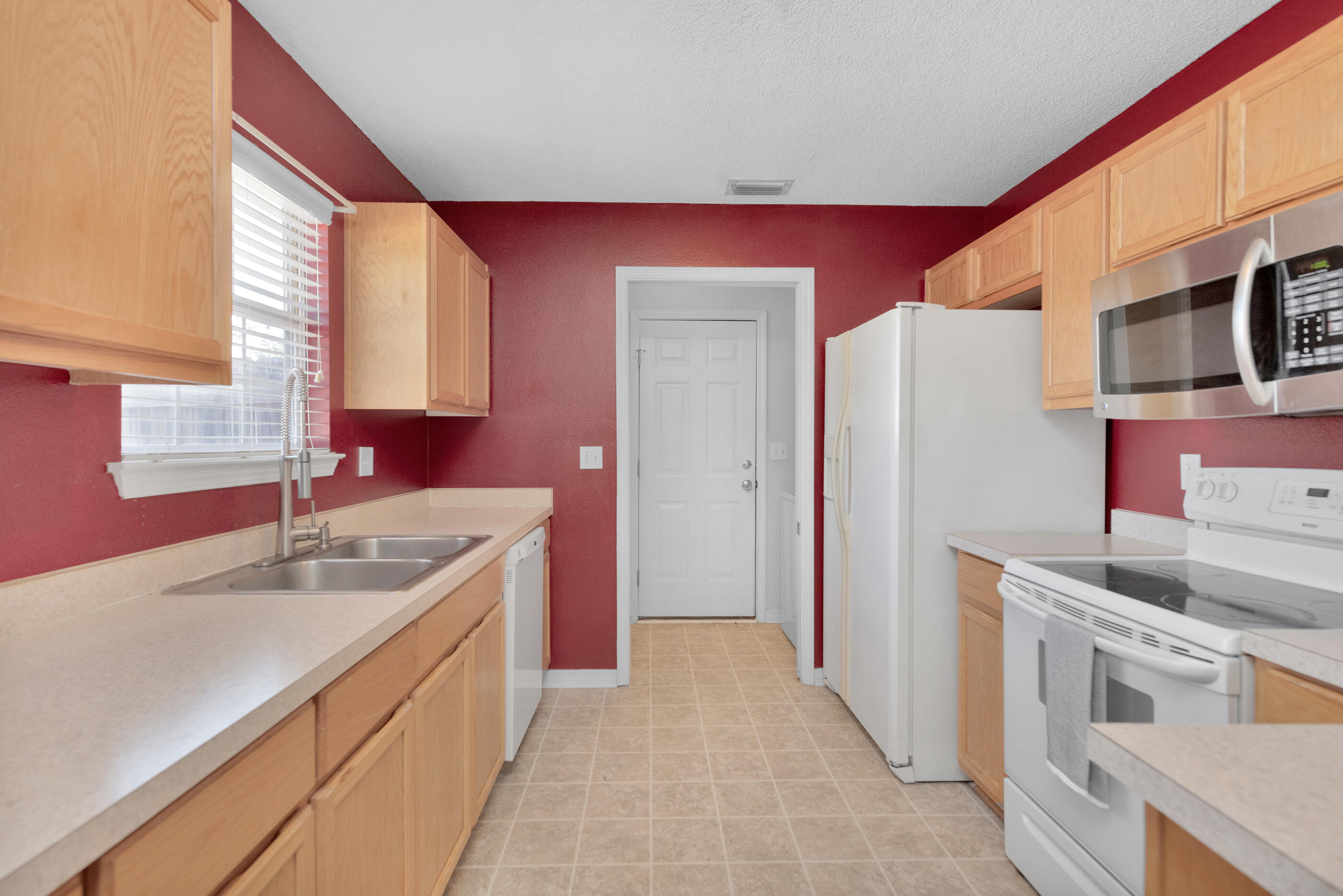 NAVARRE S/D 2ND ADDN - Residential