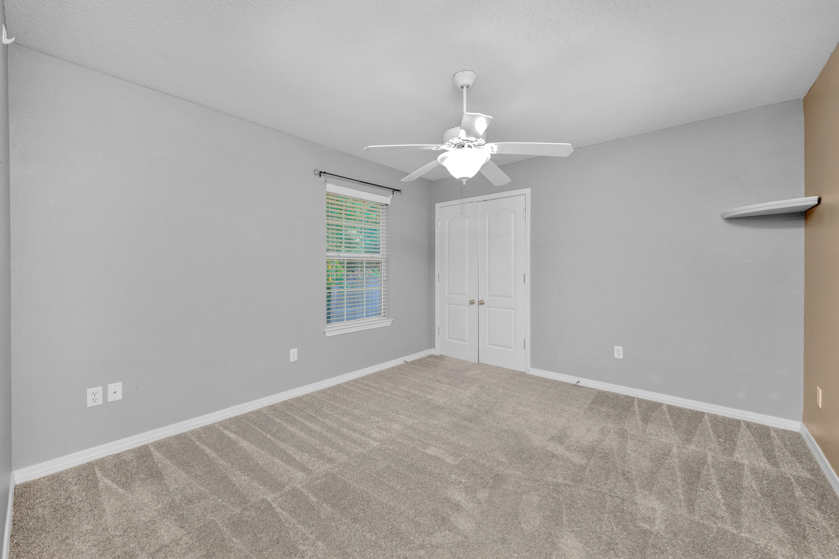 NAVARRE S/D 2ND ADDN - Residential