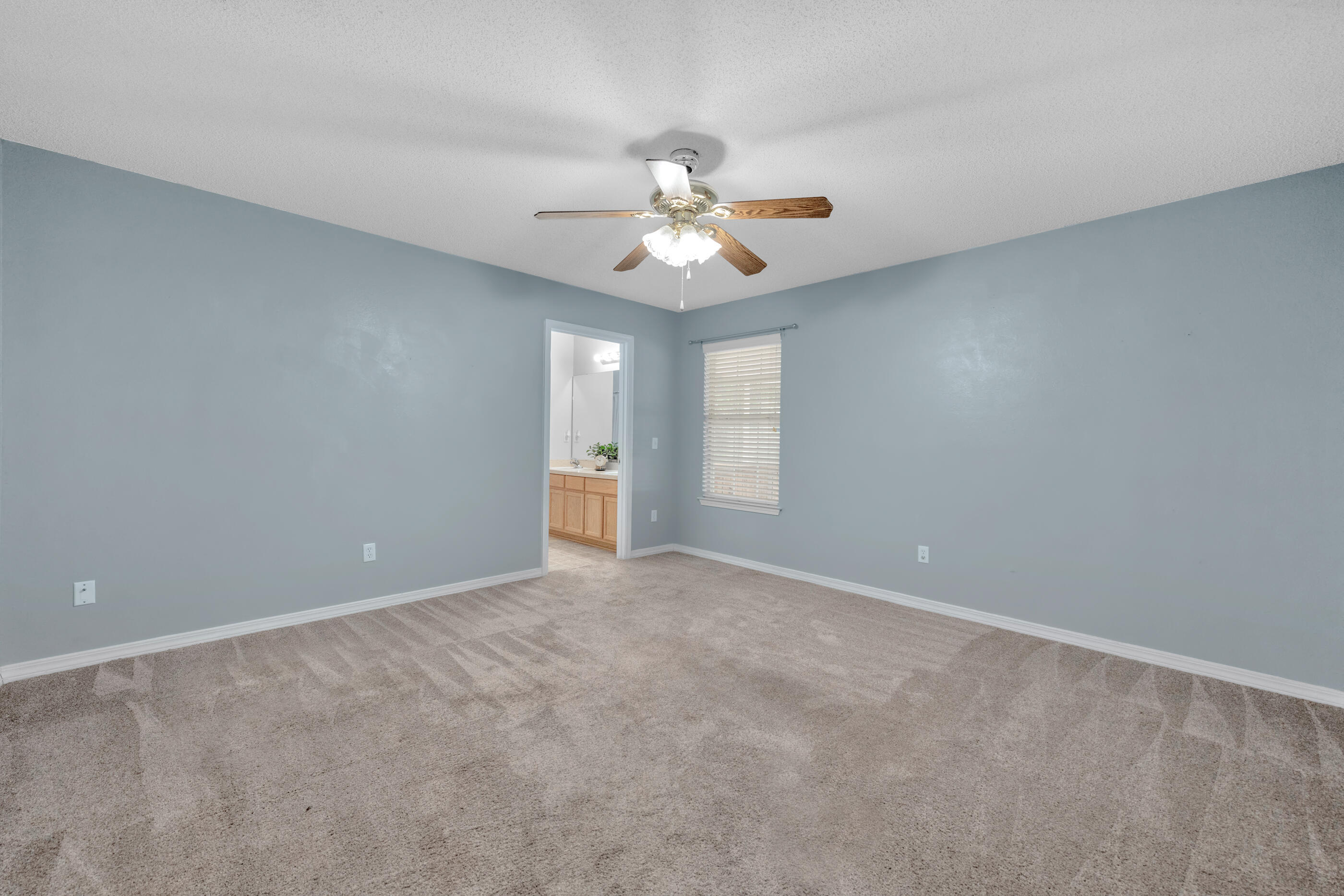 NAVARRE S/D 2ND ADDN - Residential