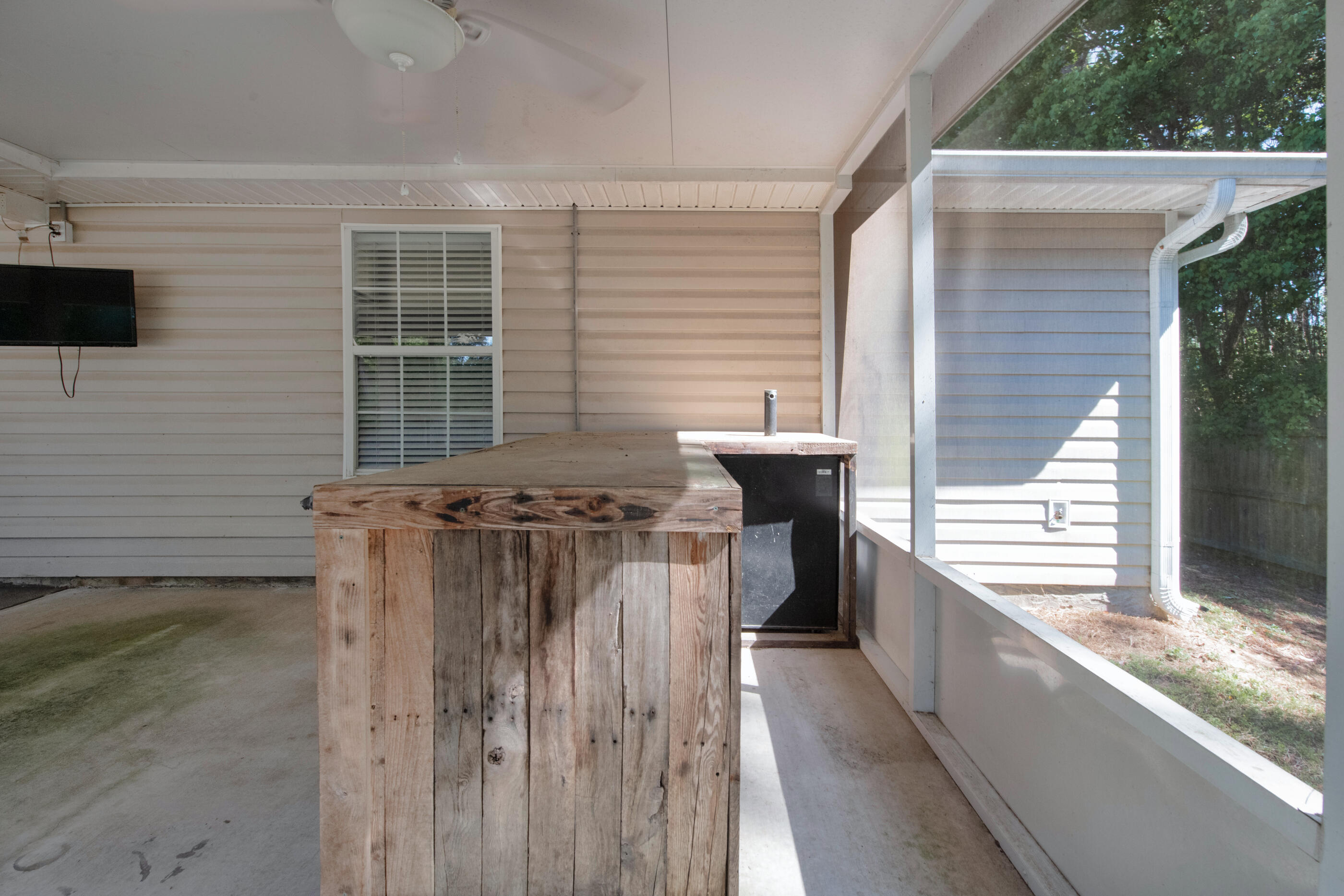 NAVARRE S/D 2ND ADDN - Residential