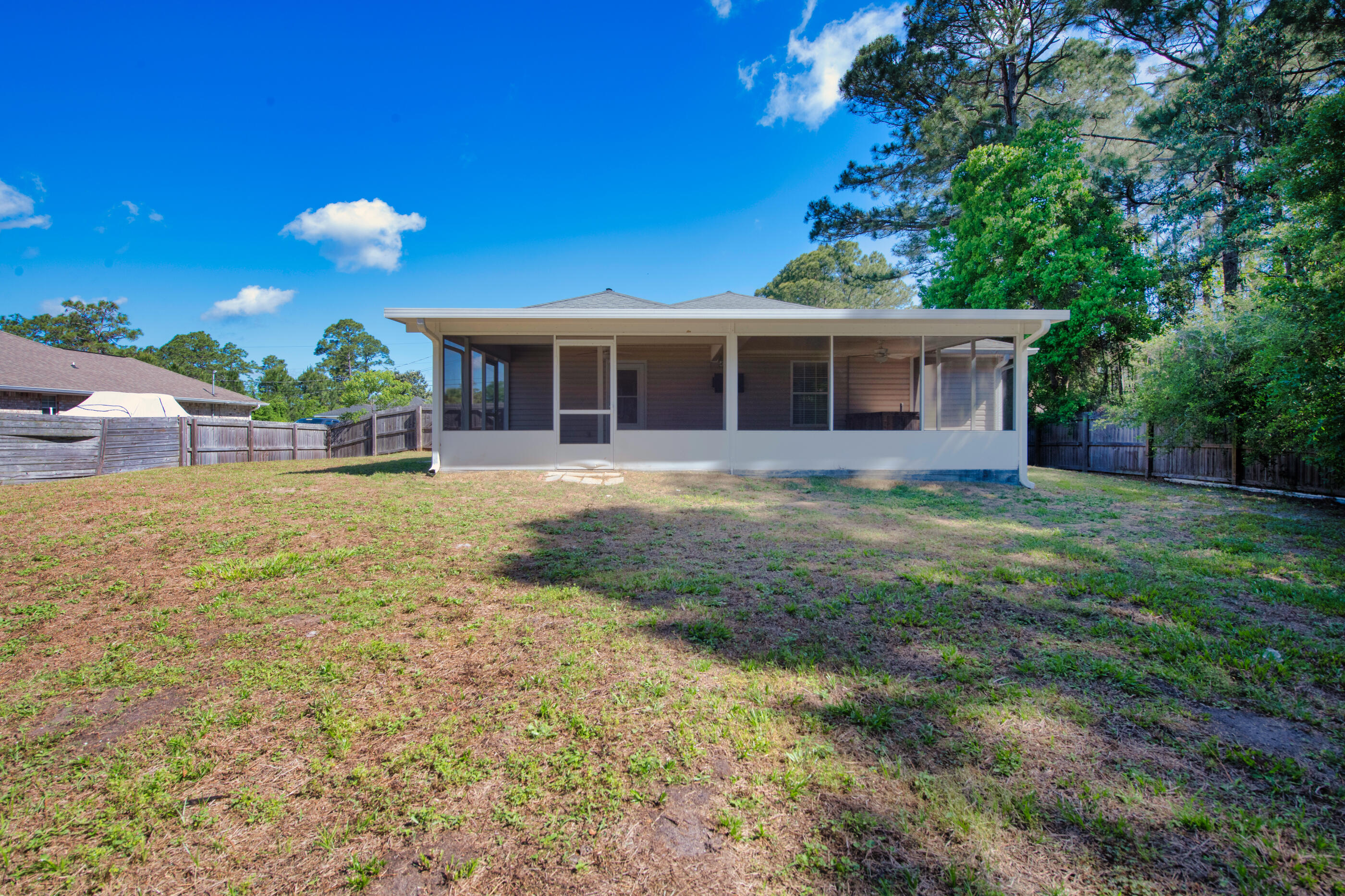 NAVARRE S/D 2ND ADDN - Residential