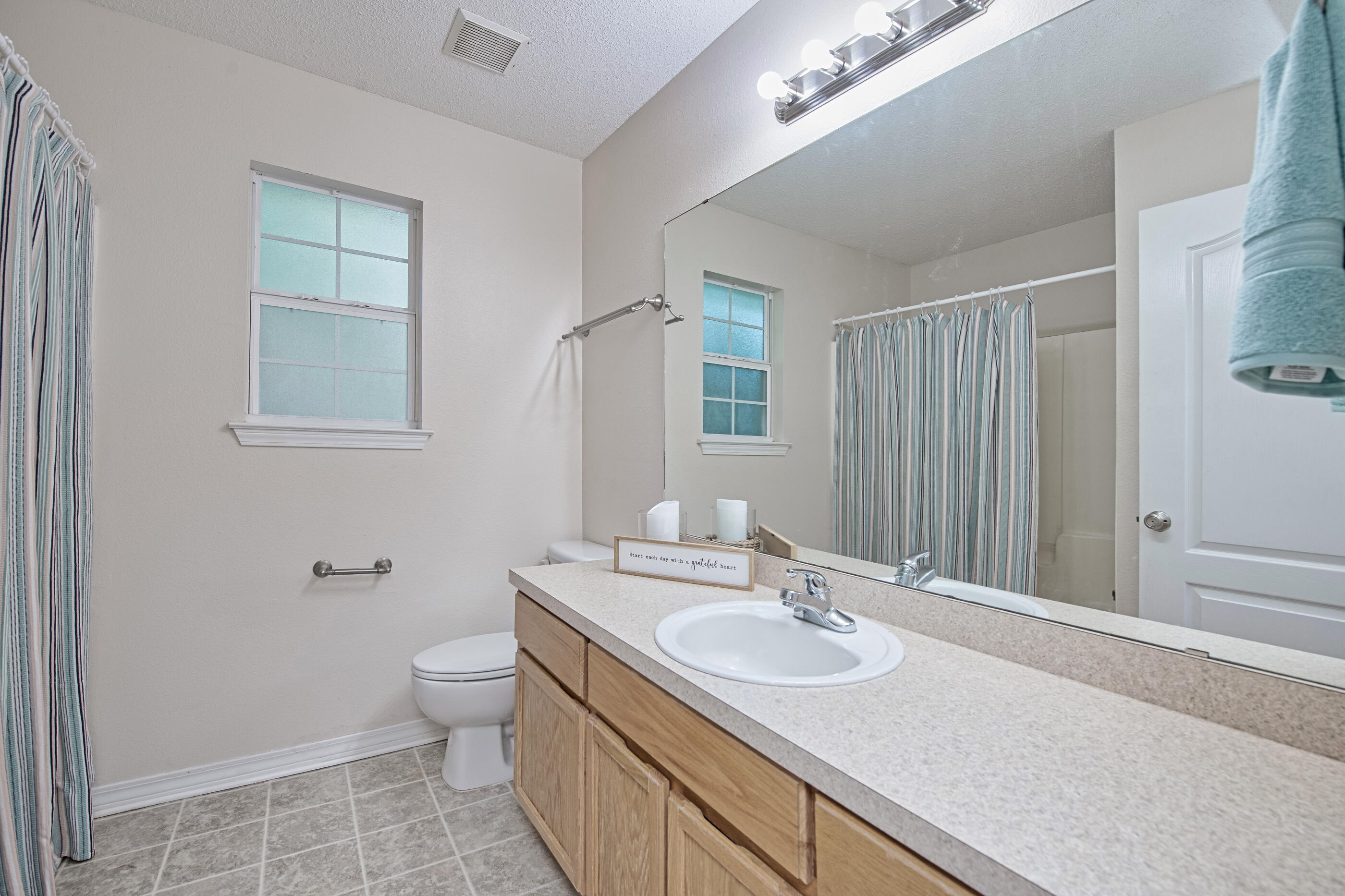 NAVARRE S/D 2ND ADDN - Residential