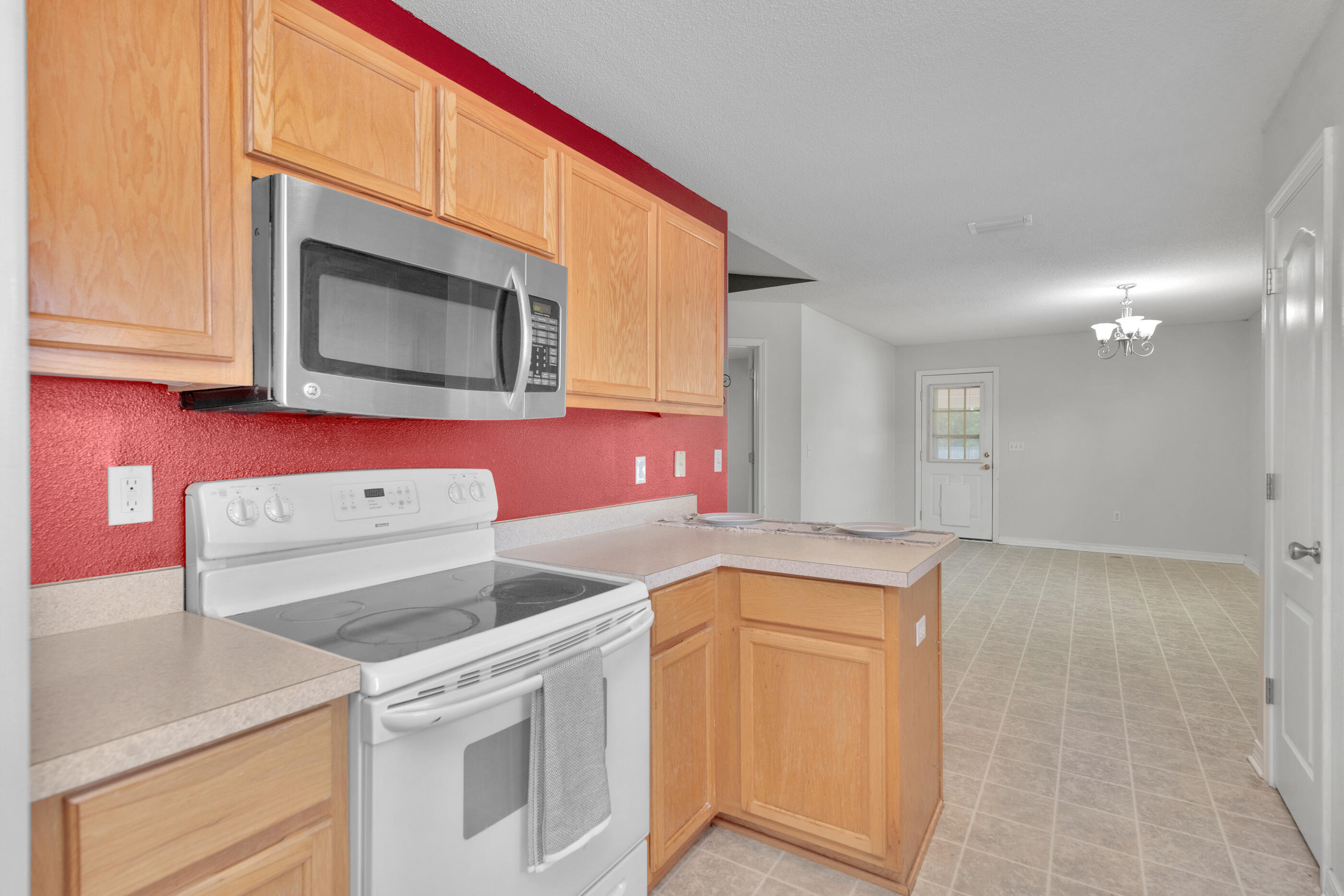 NAVARRE S/D 2ND ADDN - Residential