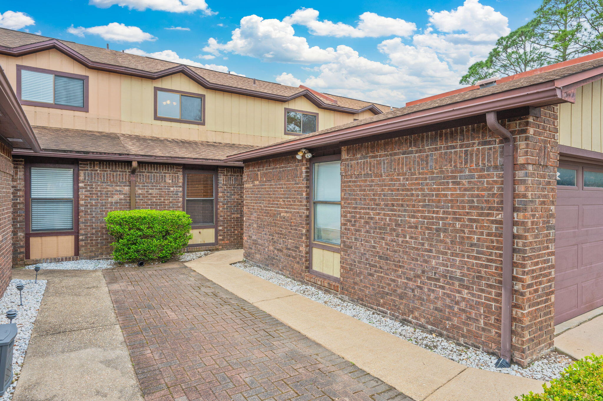 39 Hidden Cove Circle