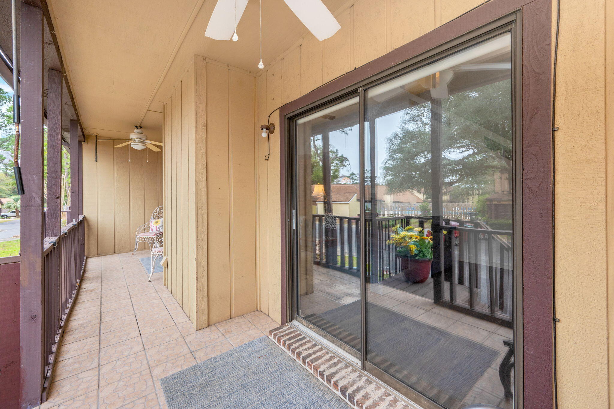 HIDDEN COVE T/H - Residential