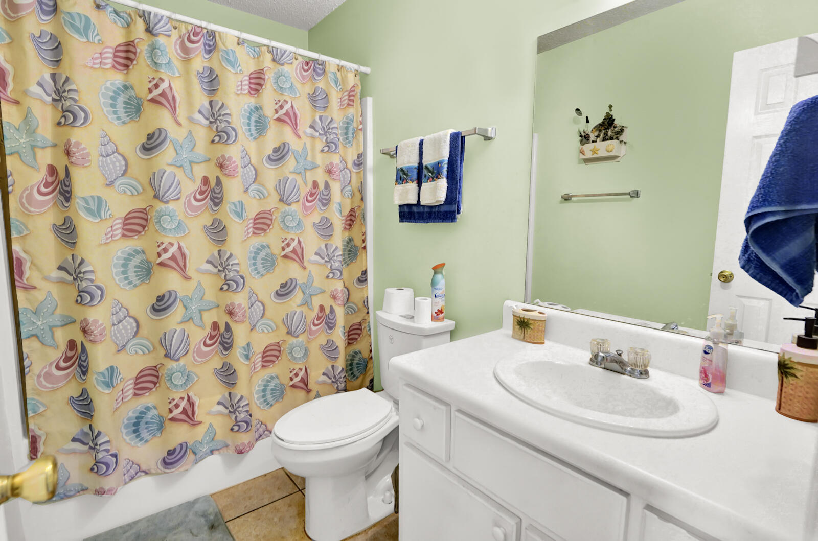 HORIZON SOUTH 1 CONDO - Residential