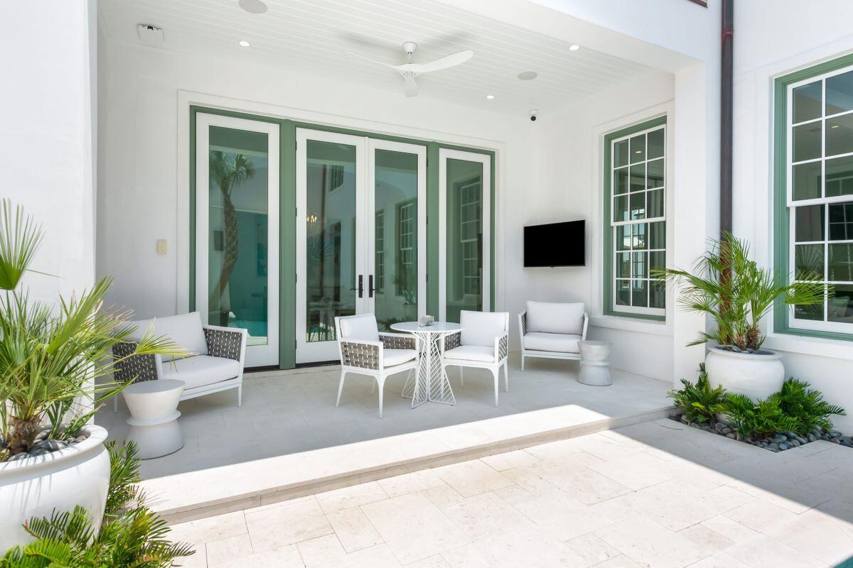 ALYS BEACH - Residential