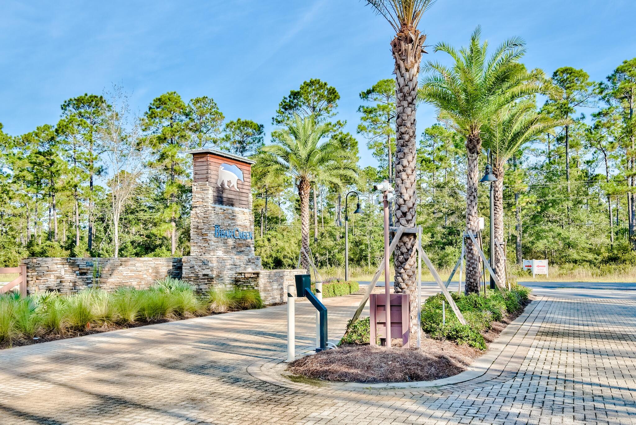 BEAR CREEK COTTAGES - Land