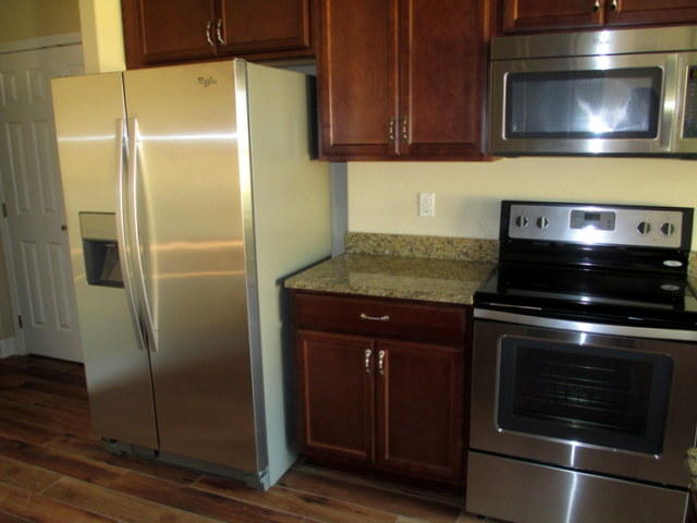 CRESENT SHORES - Residential