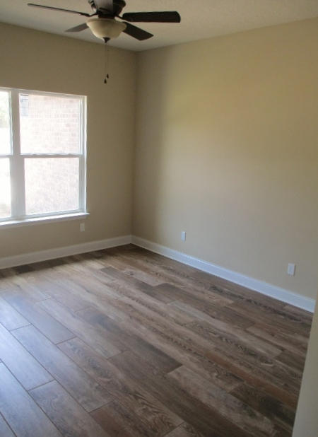 CRESENT SHORES - Residential