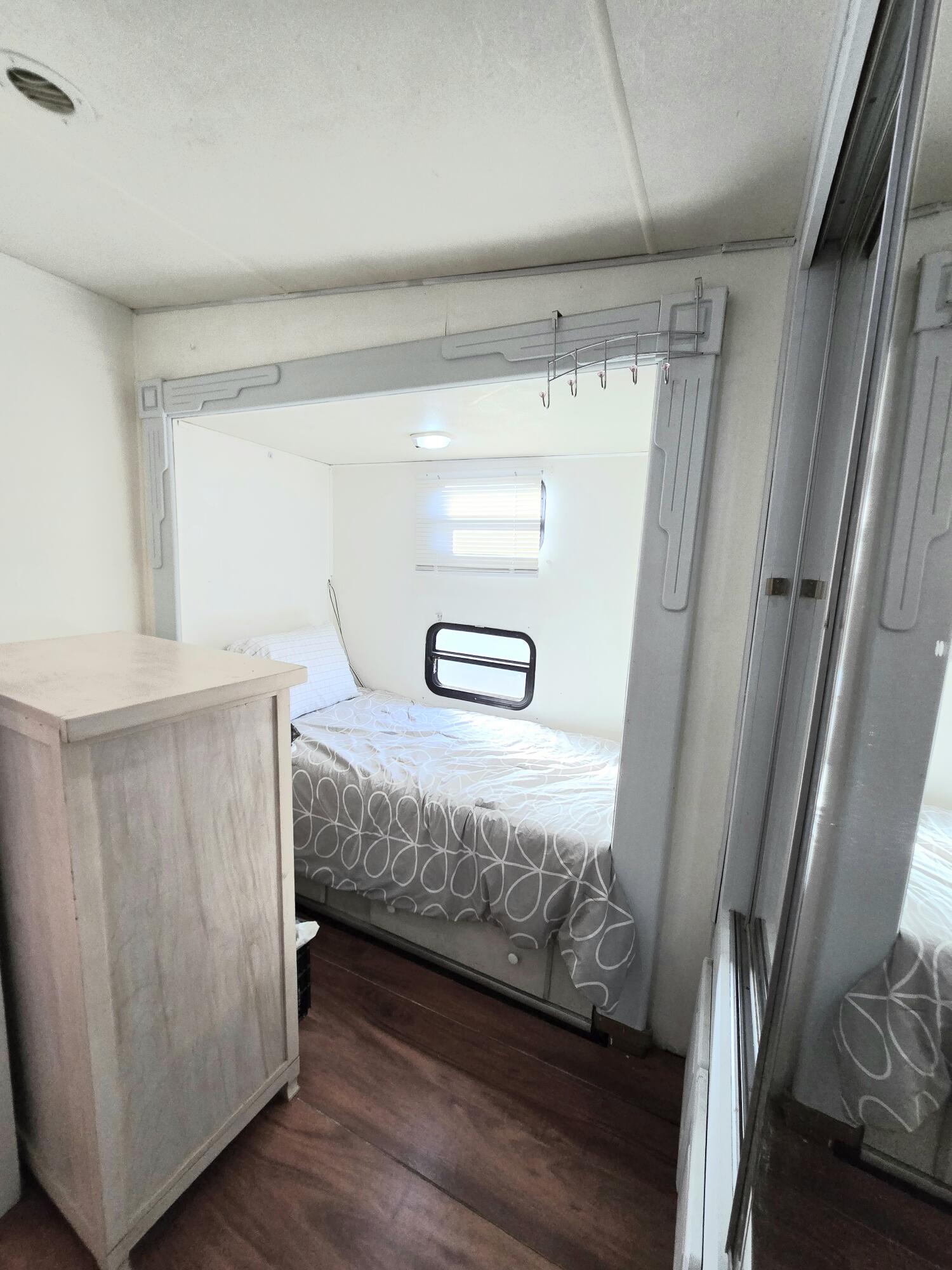 OAKWOOD HILLS UNIT 1 - Residential