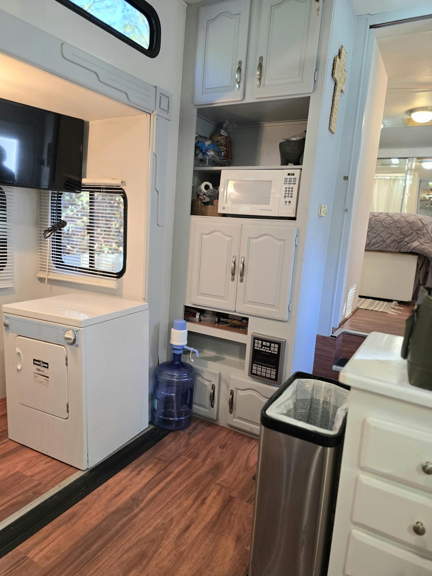 OAKWOOD HILLS UNIT 1 - Residential