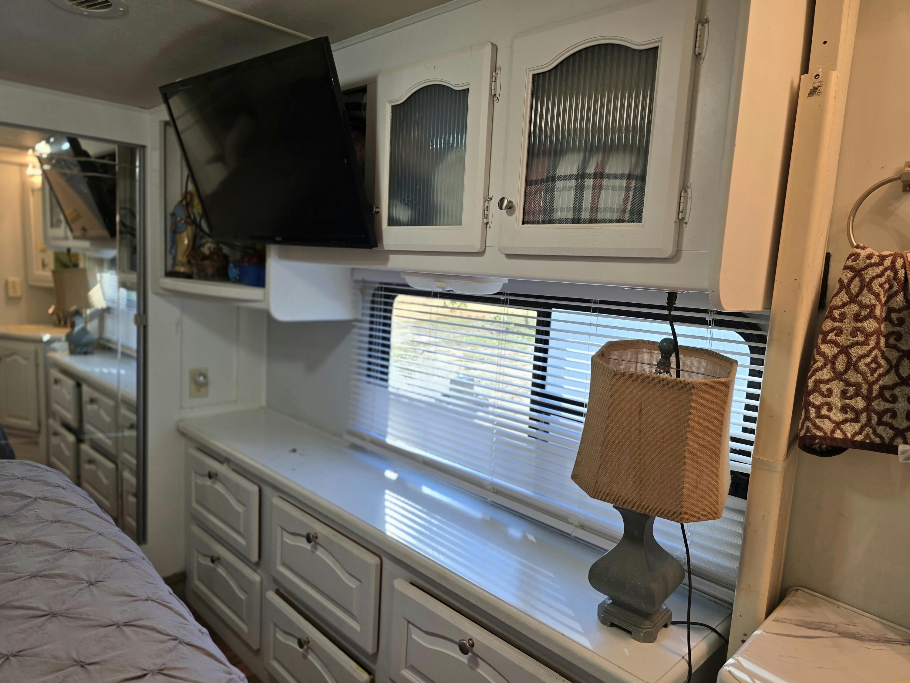 OAKWOOD HILLS UNIT 1 - Residential