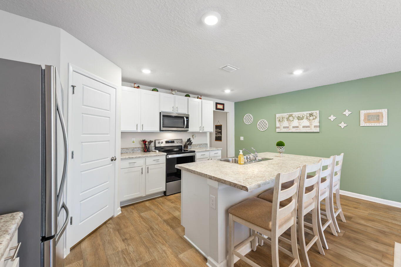 BRIDLE WOOD EST PH I - Residential