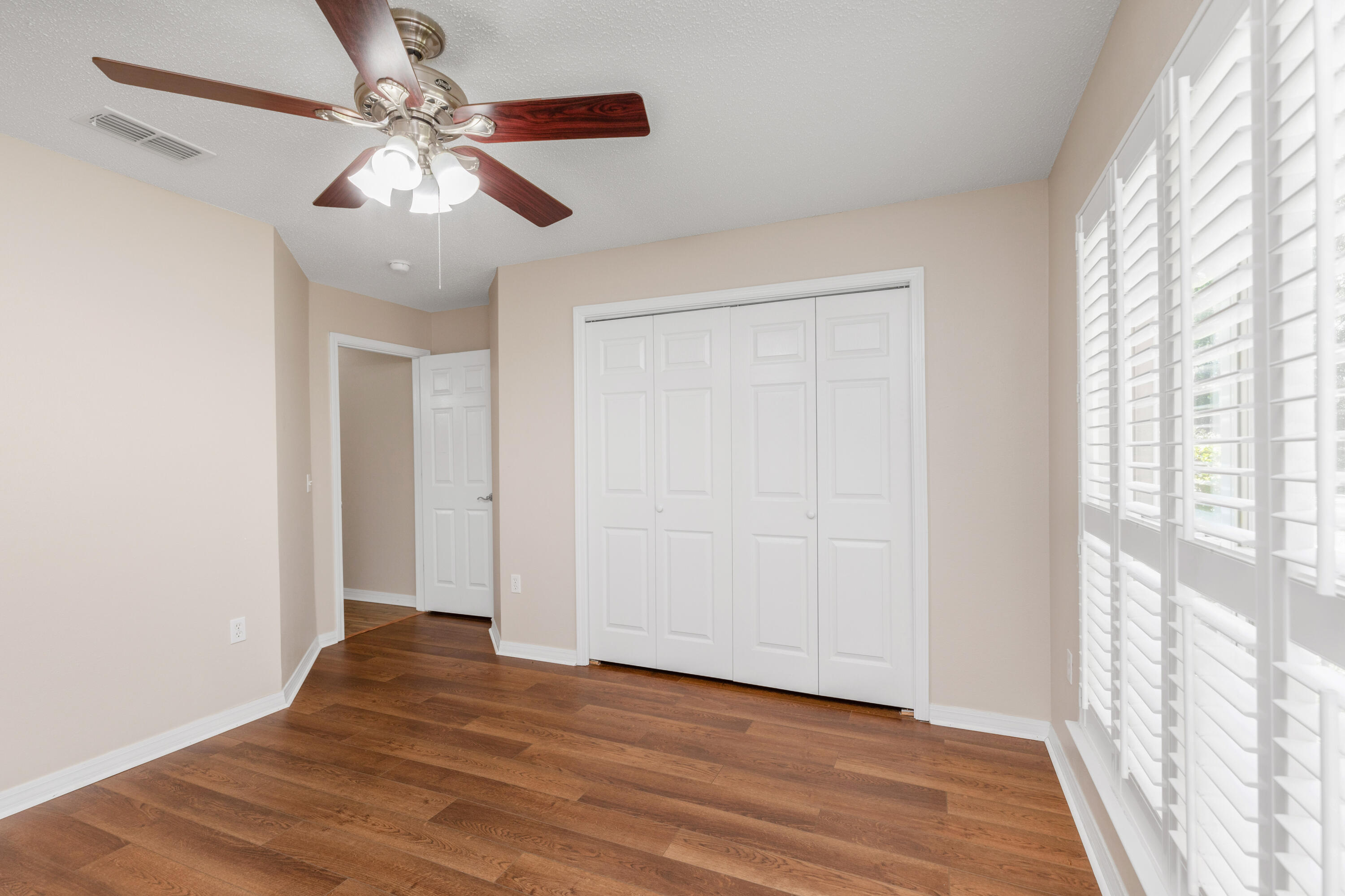 COUNTRYWOOD EST - Residential