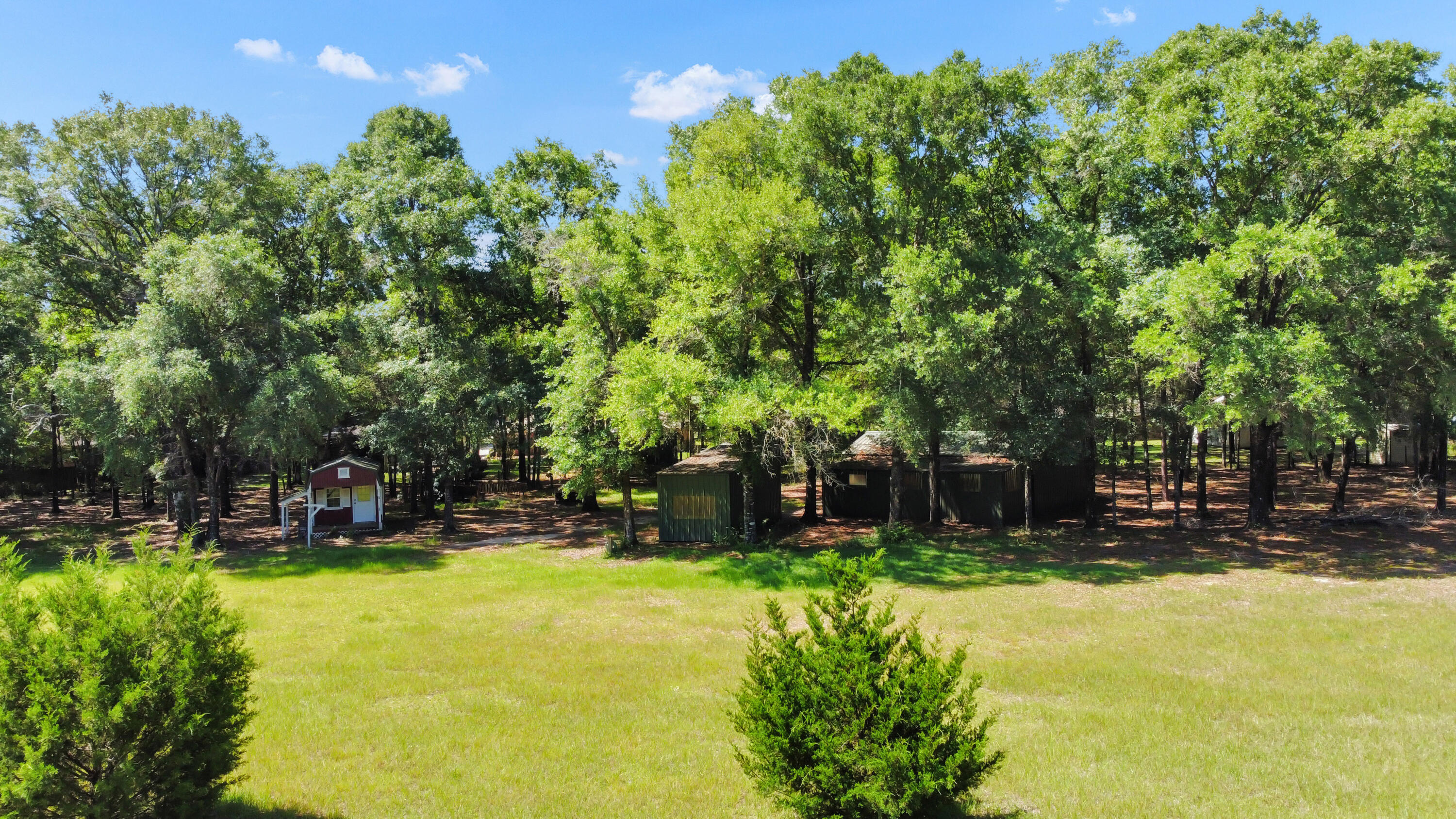 COUNTRYWOOD EST - Residential