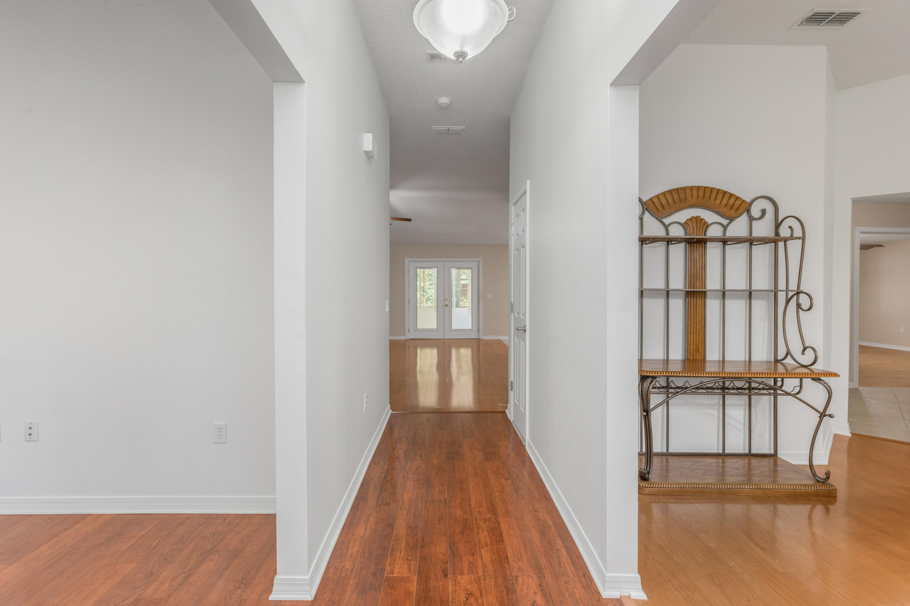 COUNTRYWOOD EST - Residential