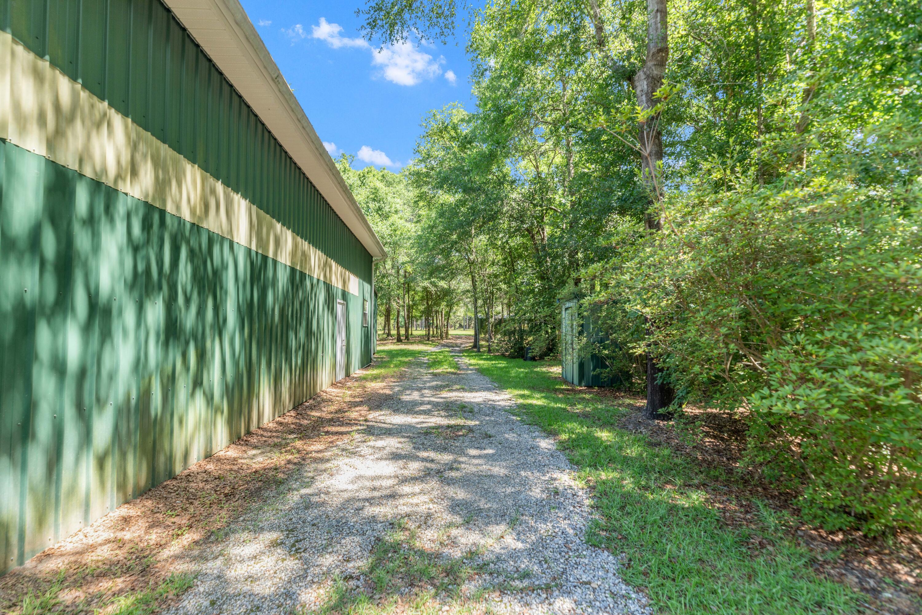 COUNTRYWOOD EST - Residential
