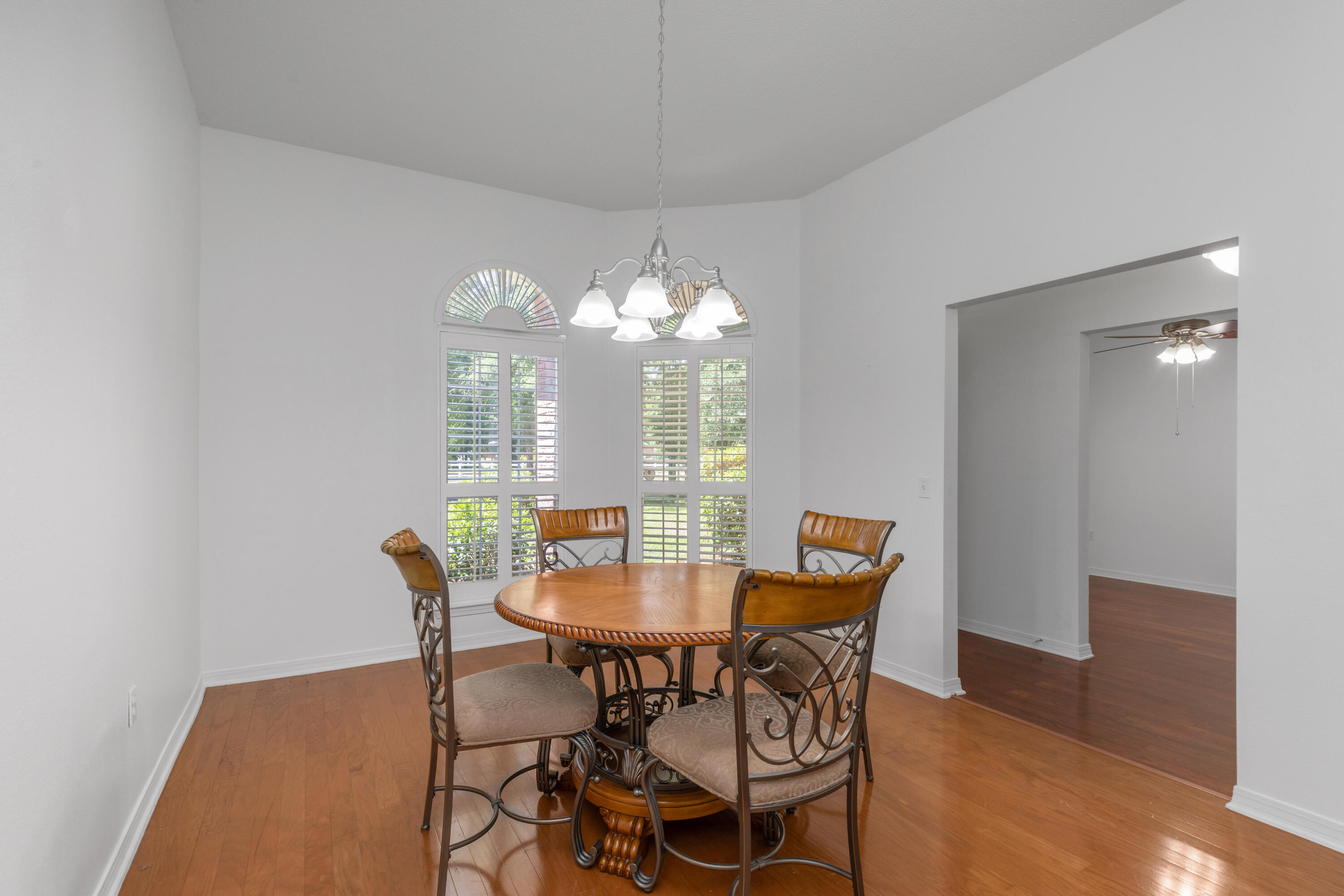COUNTRYWOOD EST - Residential