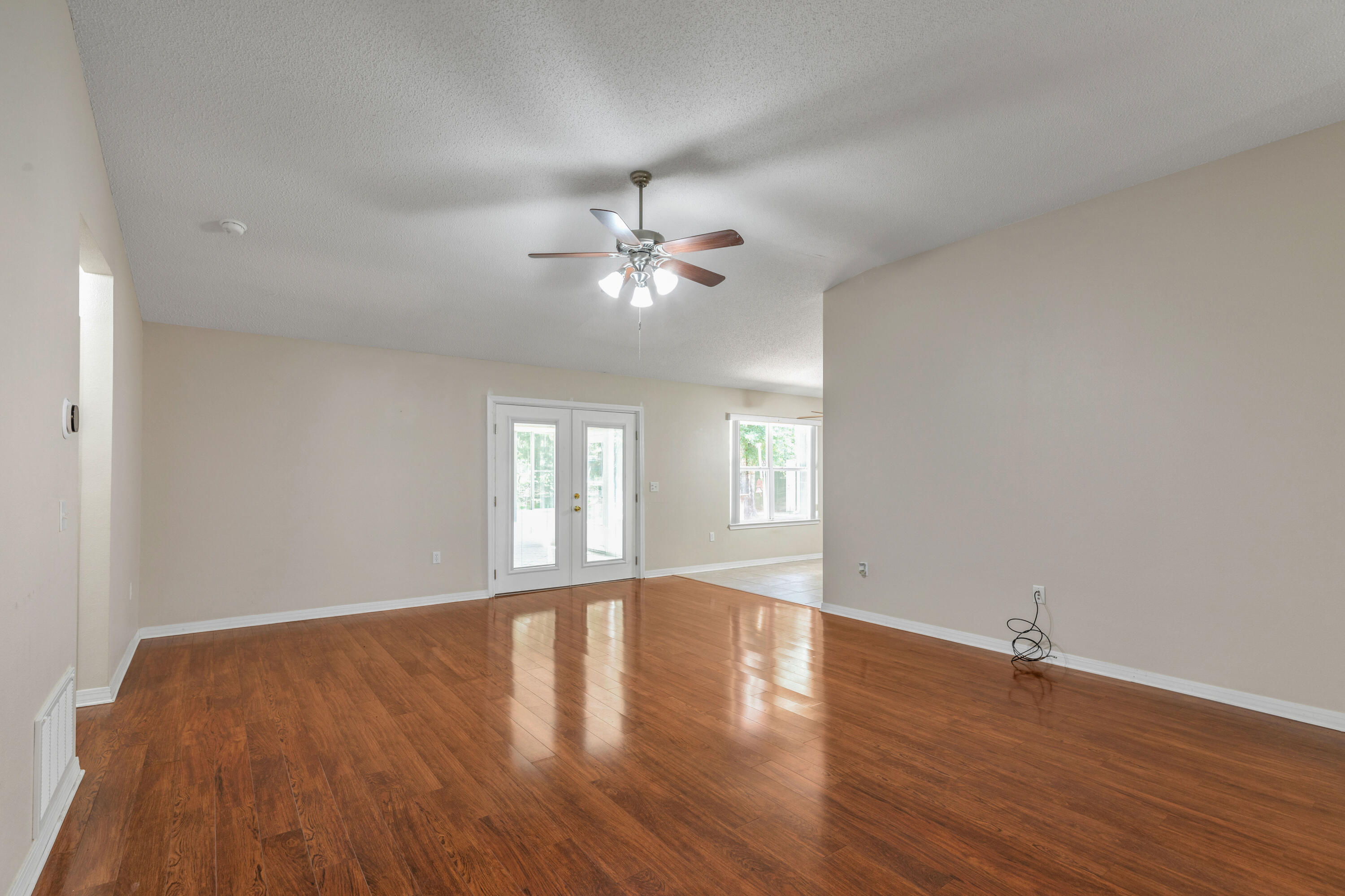 COUNTRYWOOD EST - Residential