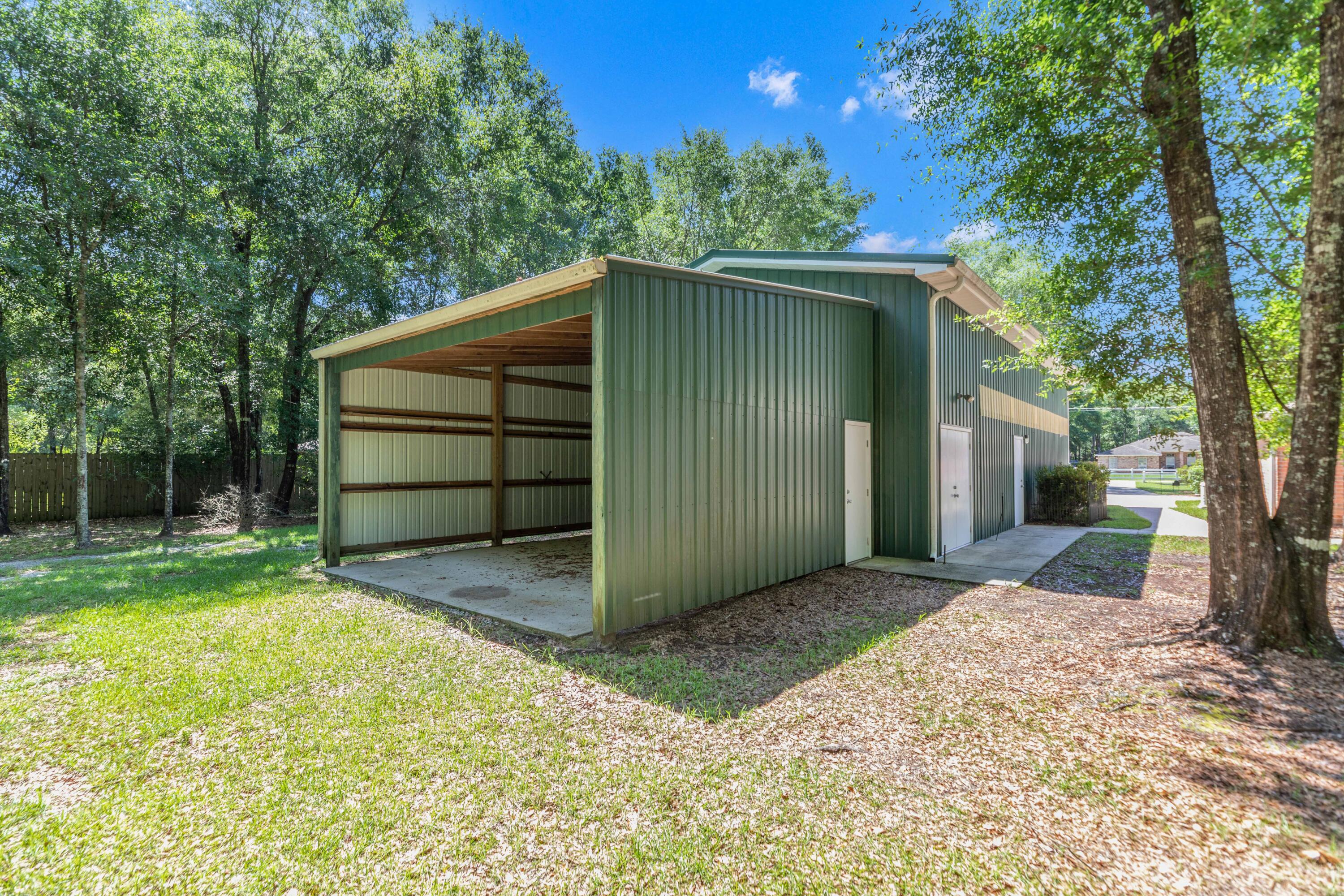 COUNTRYWOOD EST - Residential