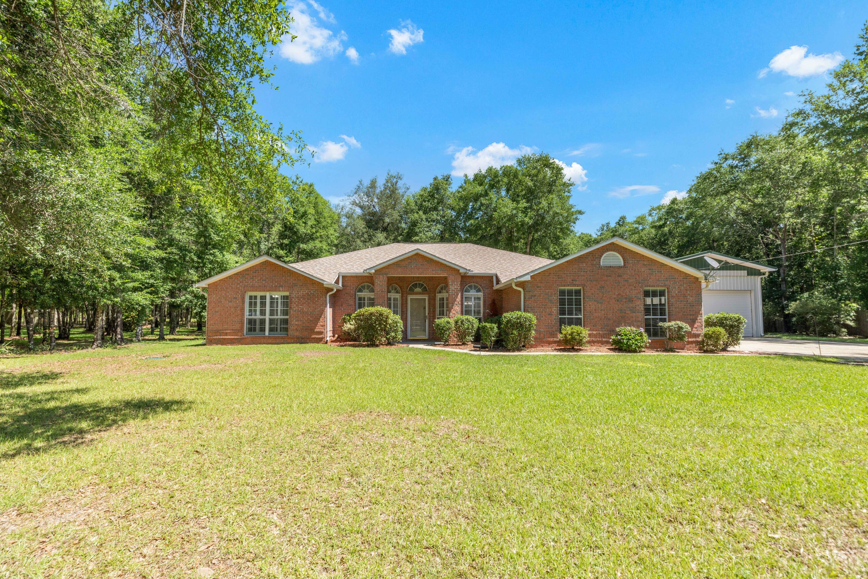 COUNTRYWOOD EST - Residential