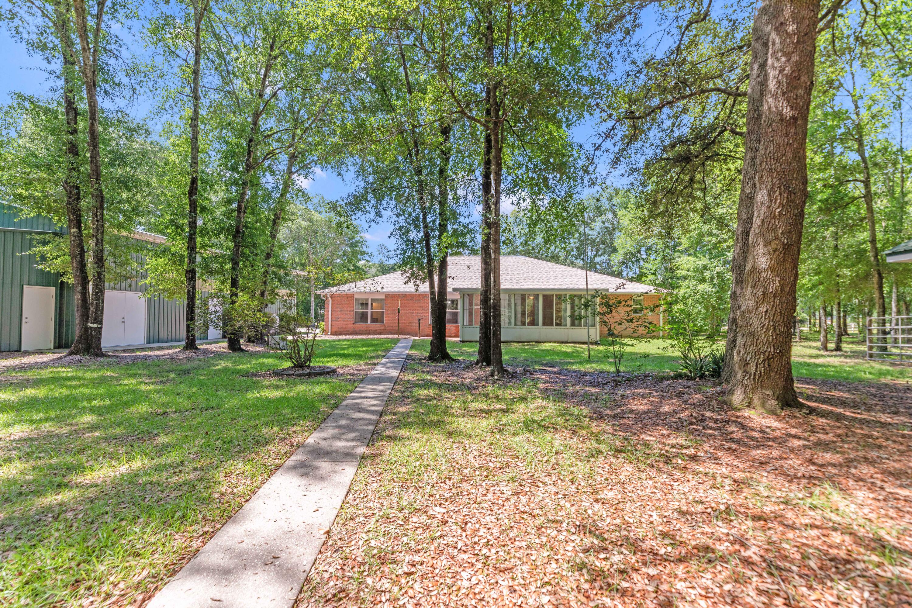 COUNTRYWOOD EST - Residential