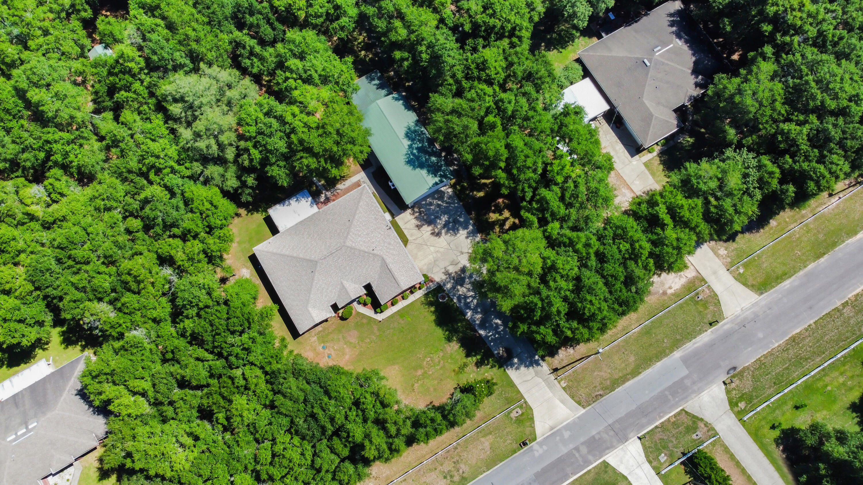 COUNTRYWOOD EST - Residential