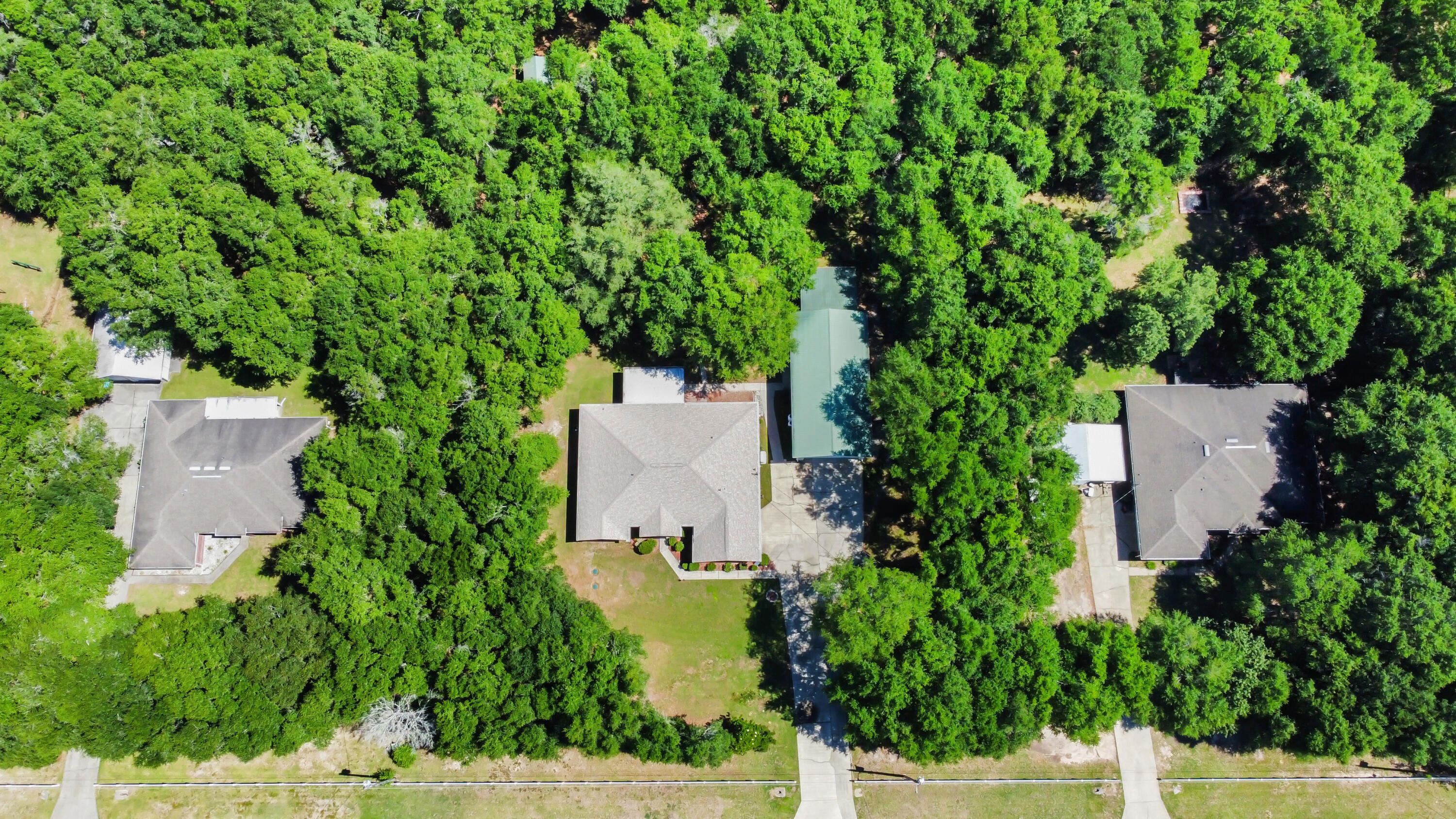 COUNTRYWOOD EST - Residential