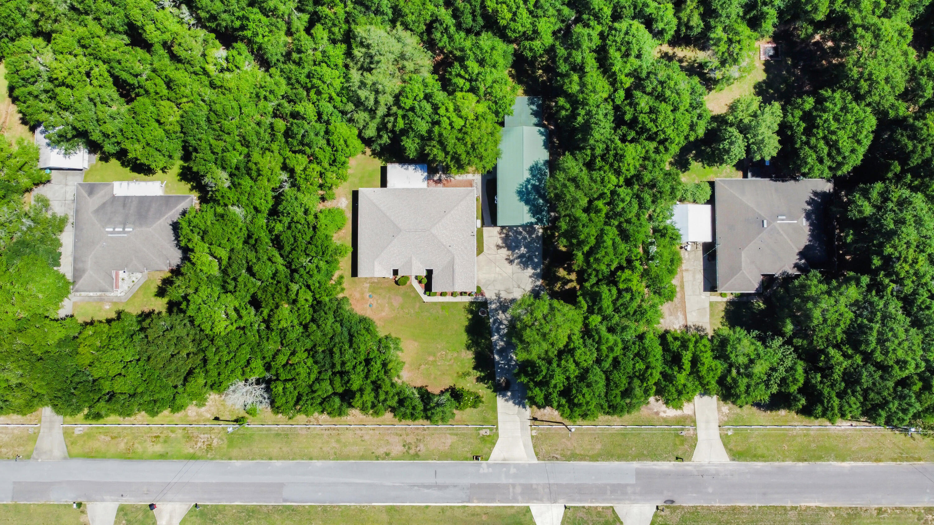 COUNTRYWOOD EST - Residential