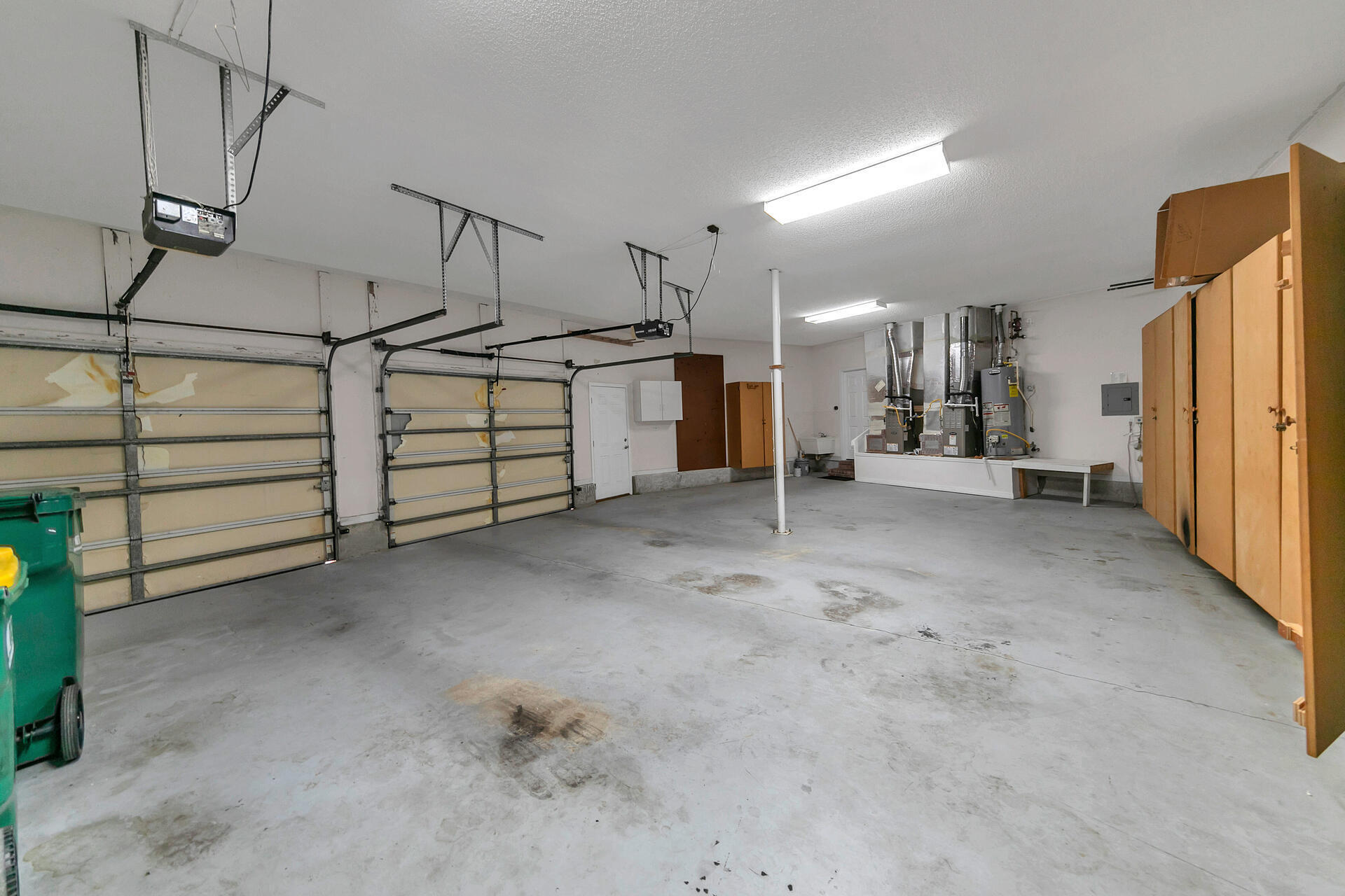 DANA POINTE - Residential