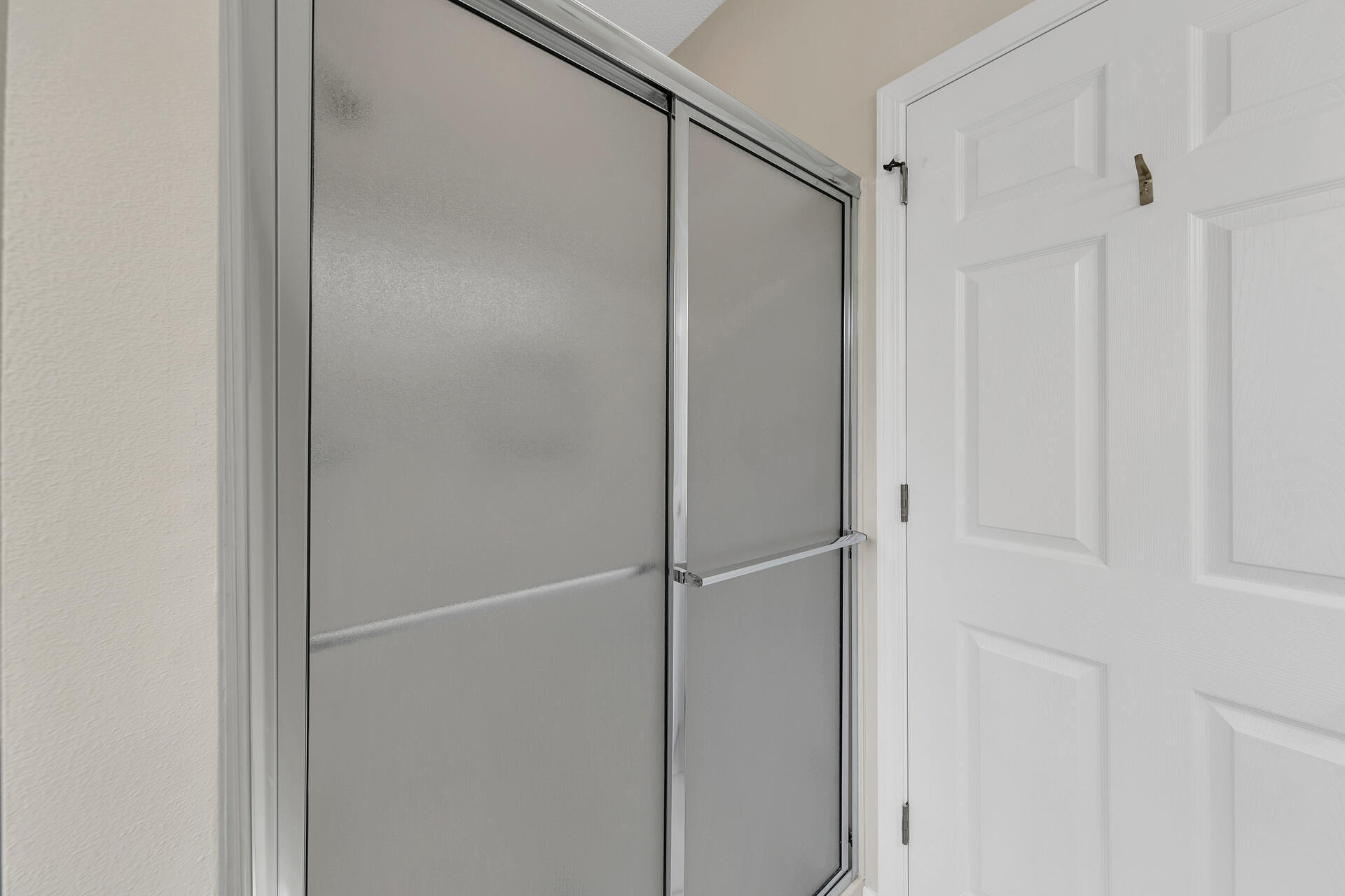 DANA POINTE - Residential