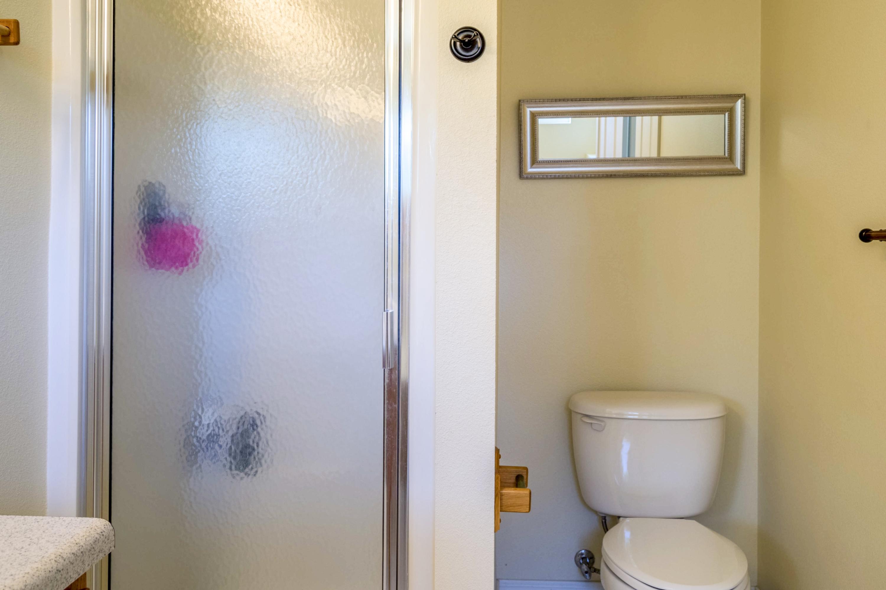 LIGHTHOUSE POINTE - Residential