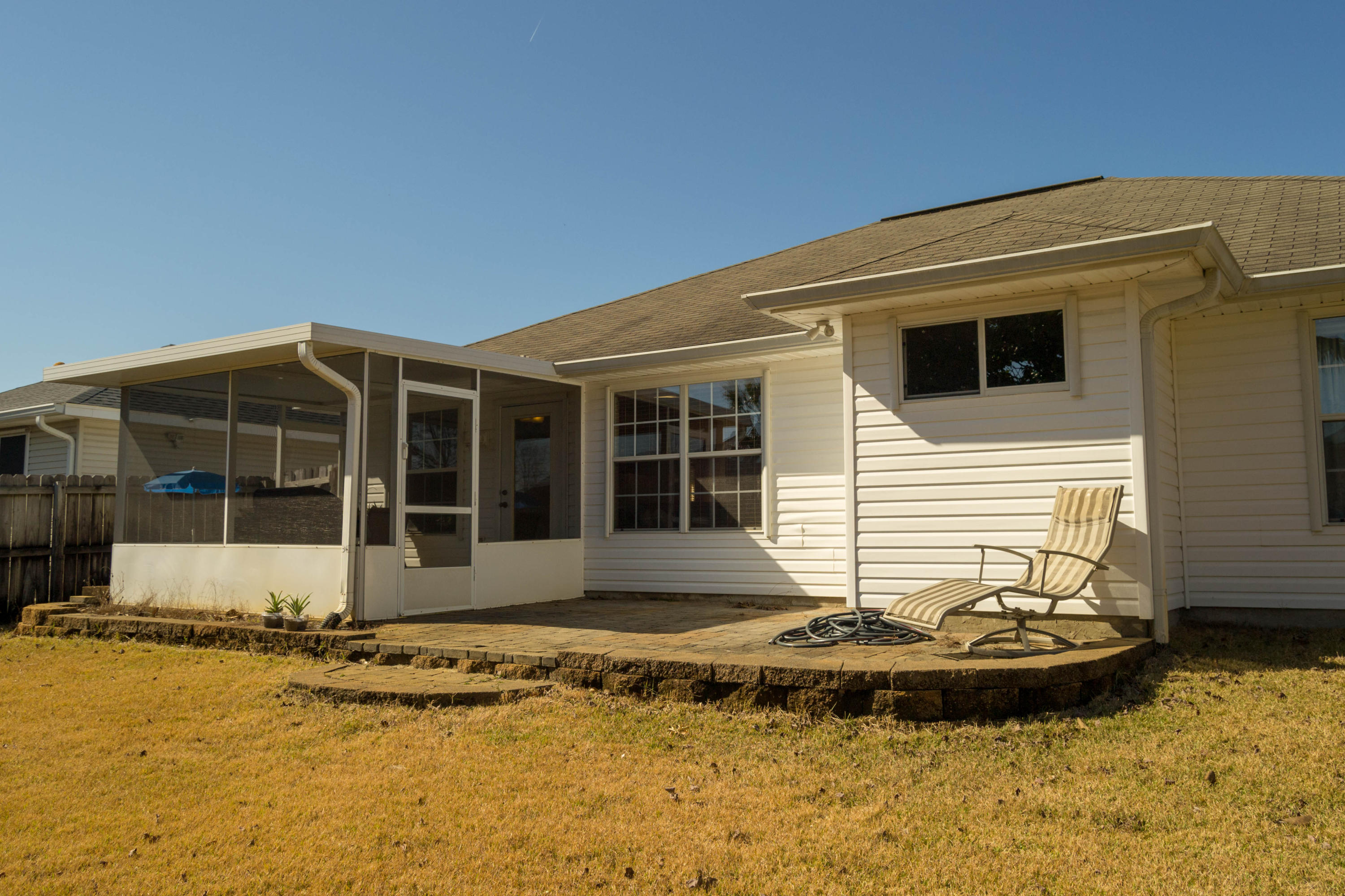 LIGHTHOUSE POINTE - Residential