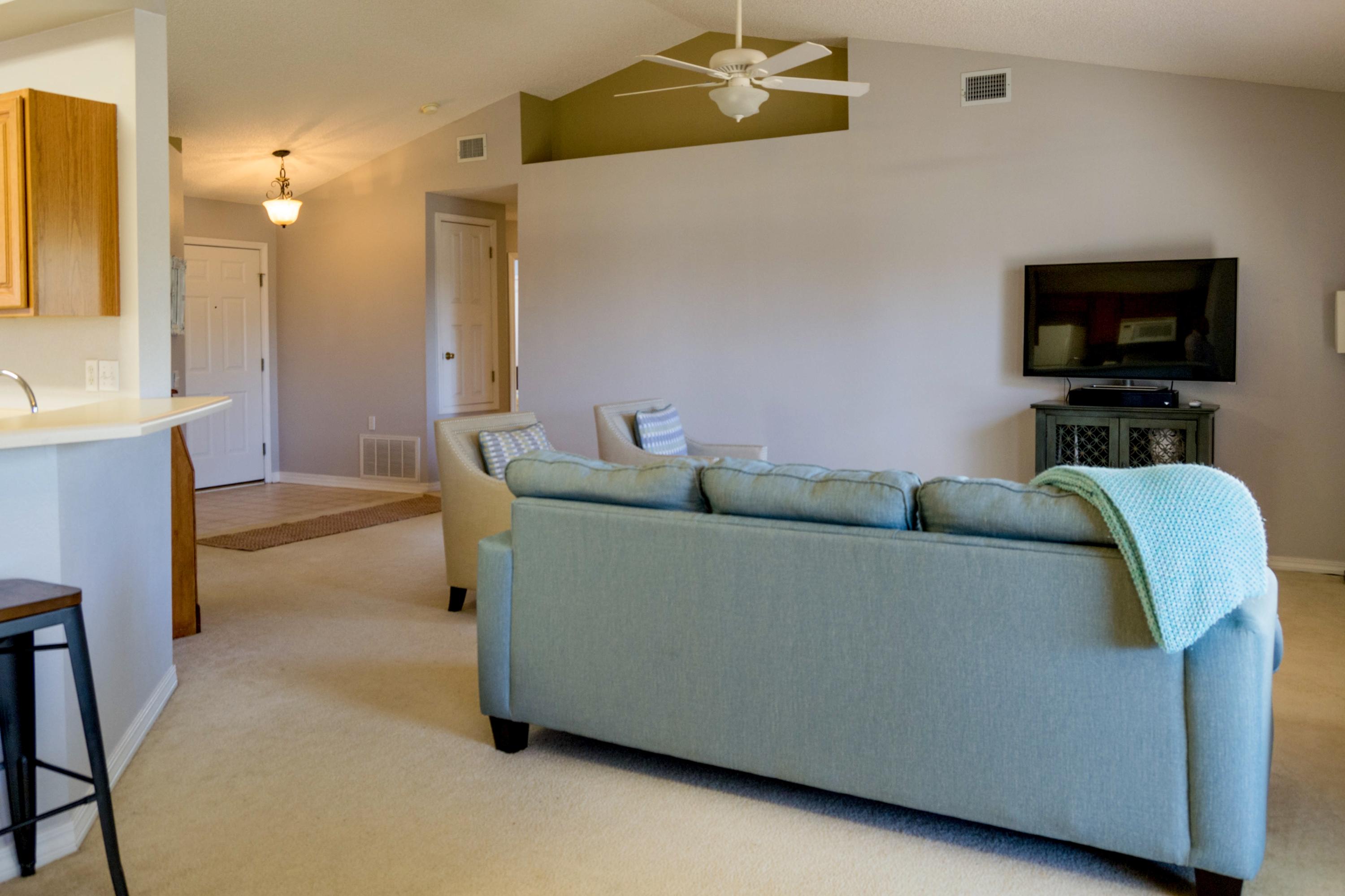 LIGHTHOUSE POINTE - Residential