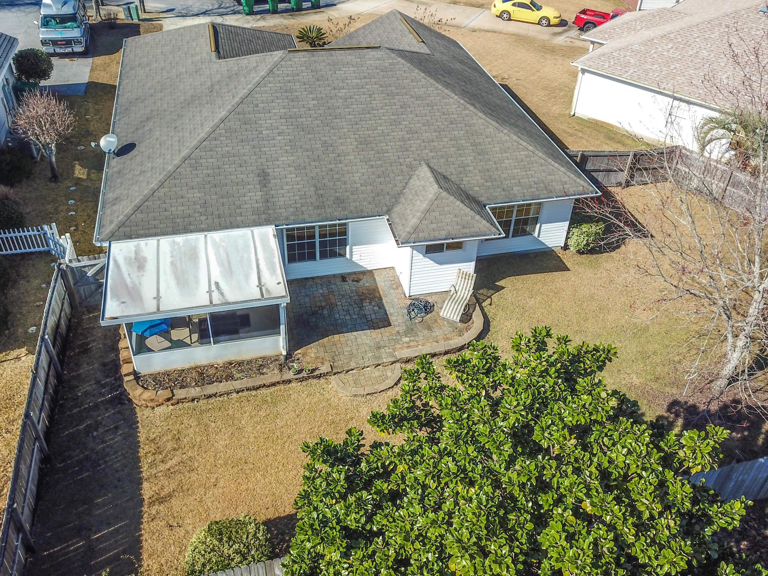 LIGHTHOUSE POINTE - Residential