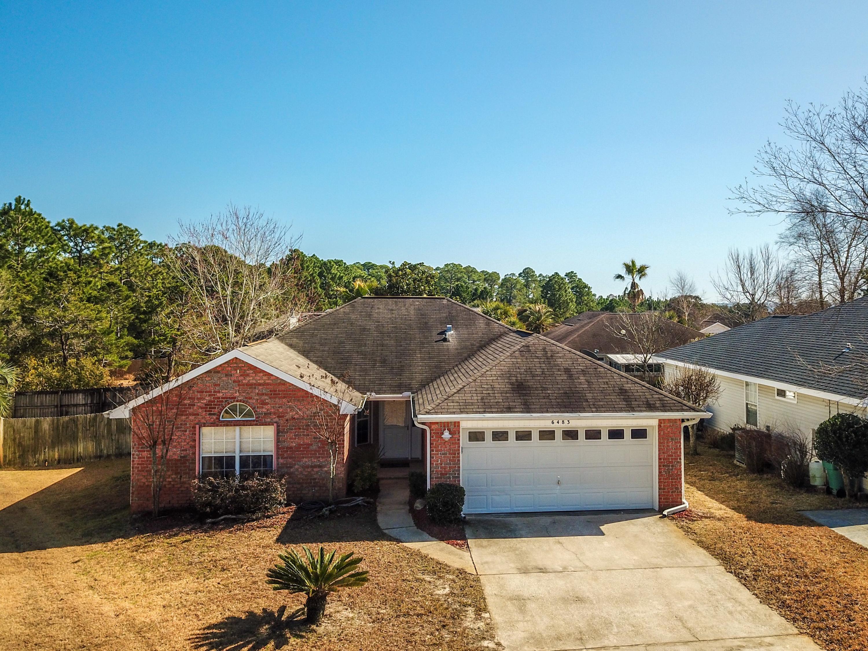 LIGHTHOUSE POINTE - Residential