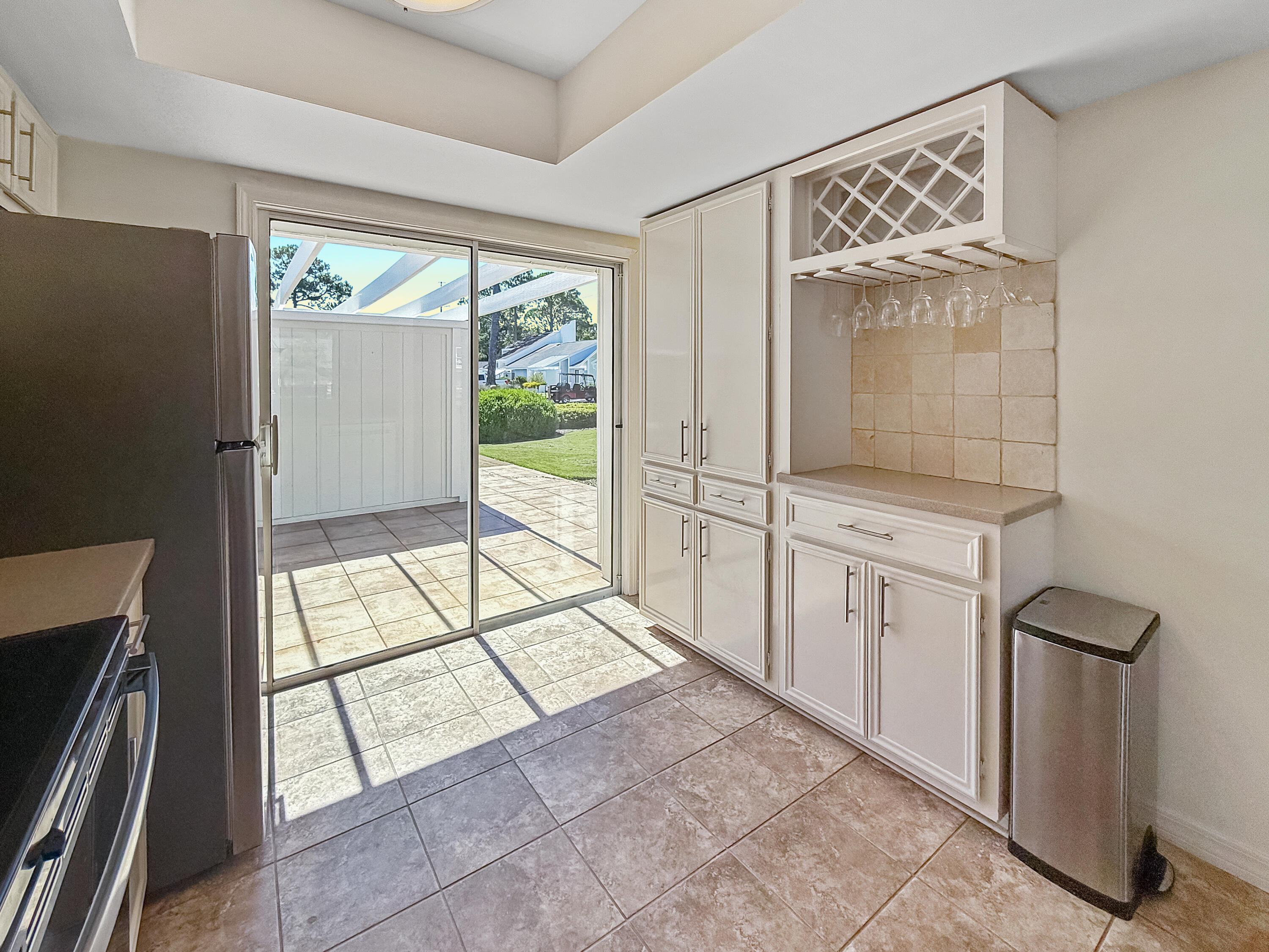 LINKSIDE VILLAGE UNIT 1 - Residential