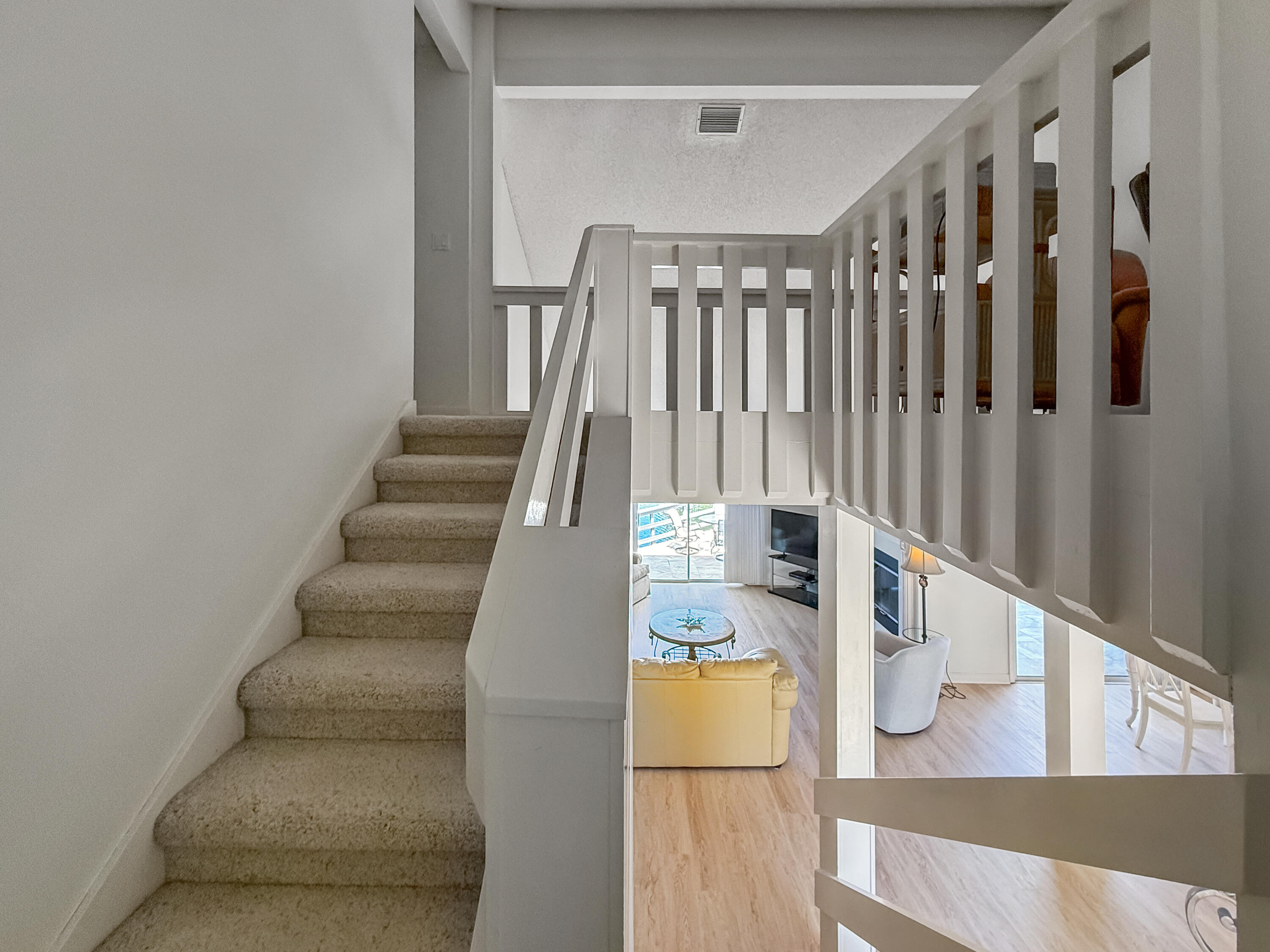 LINKSIDE VILLAGE UNIT 1 - Residential