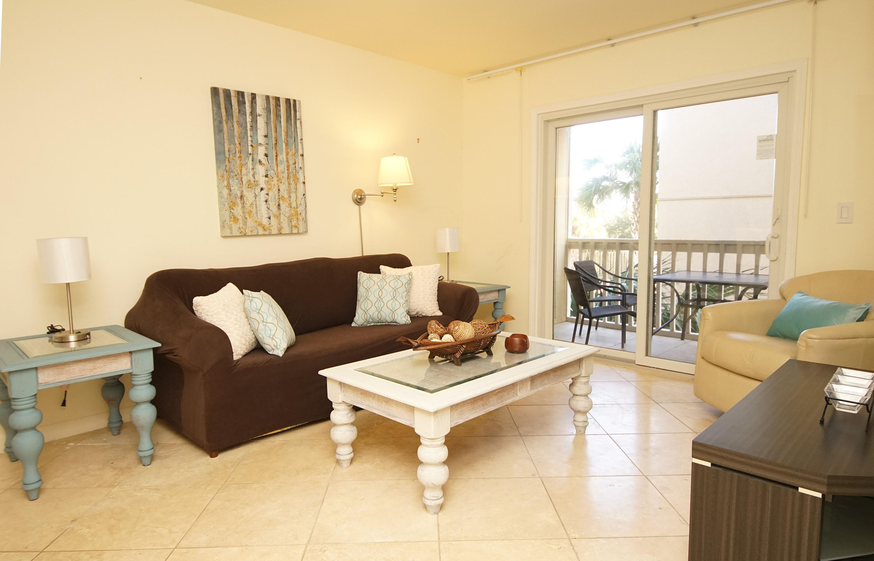 LAKEVIEW CONDO - Residential