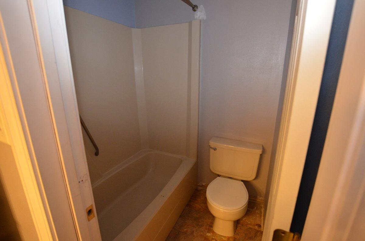 MCLAUGHLIN & HARRIS - Residential