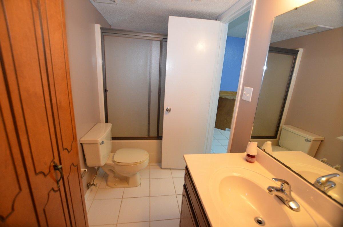 MCLAUGHLIN & HARRIS - Residential