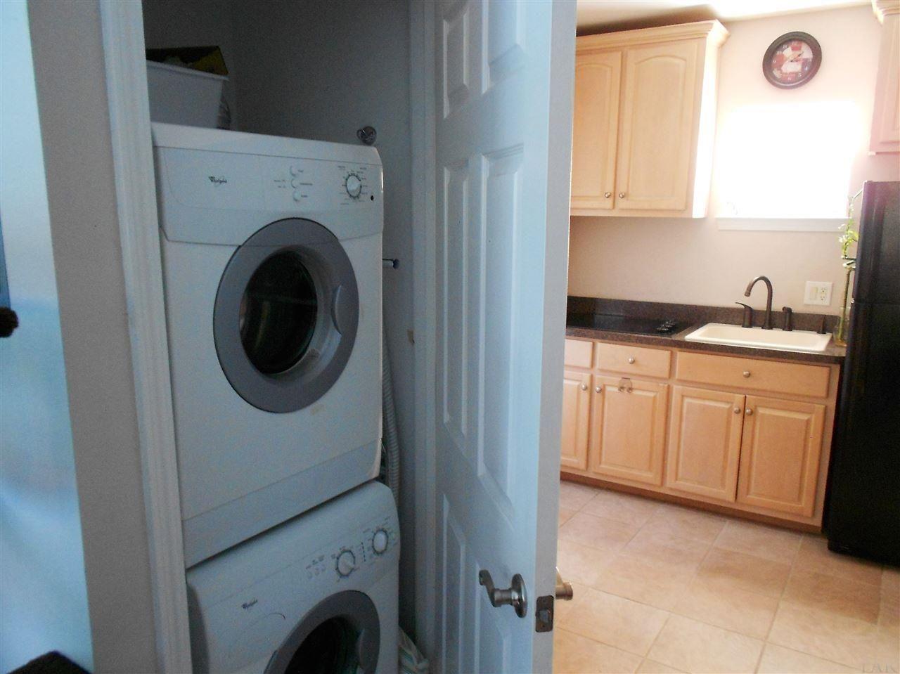 WOODLAWN HEIGHTS - Residential