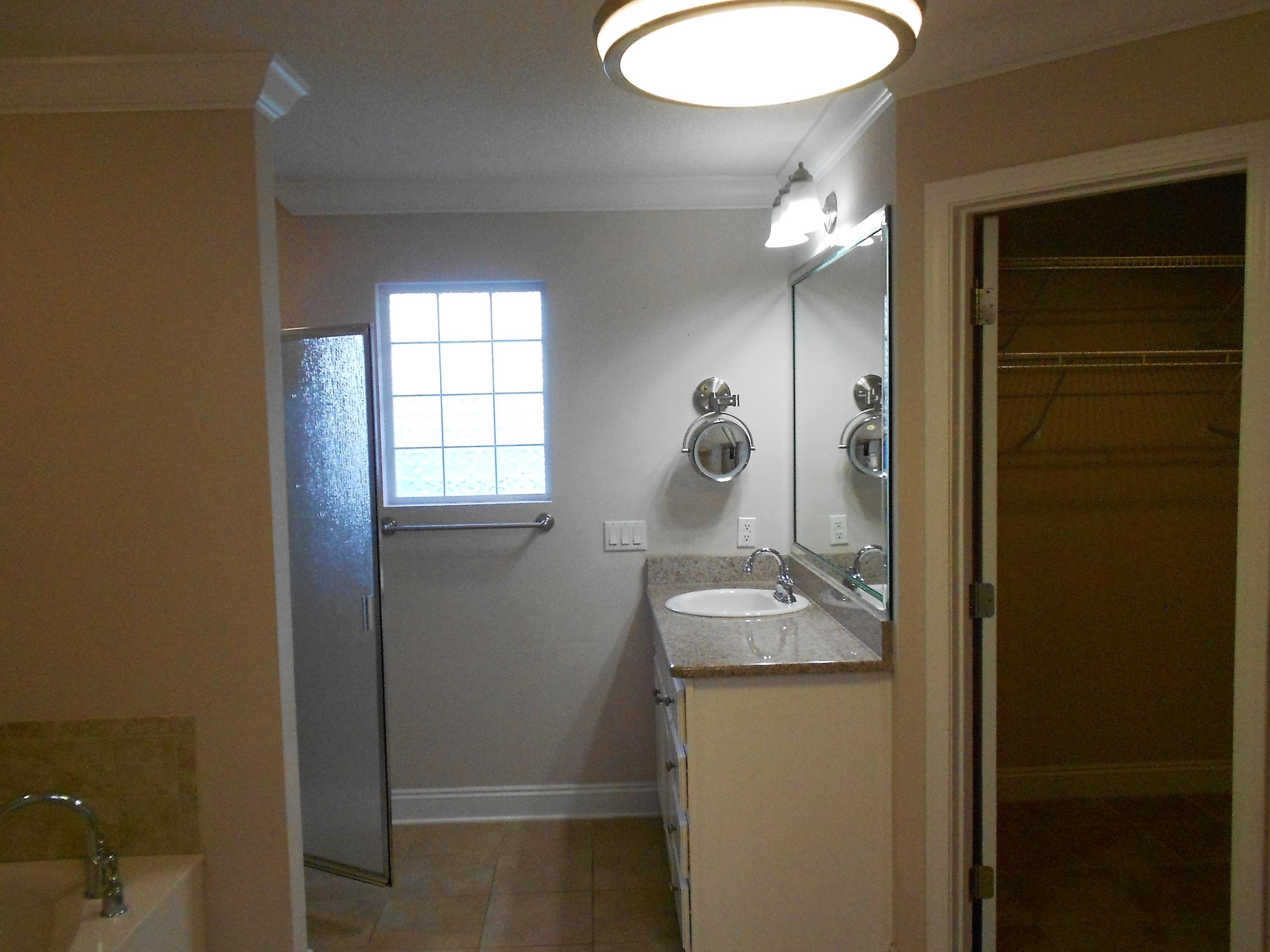 WOODLAWN HEIGHTS - Residential